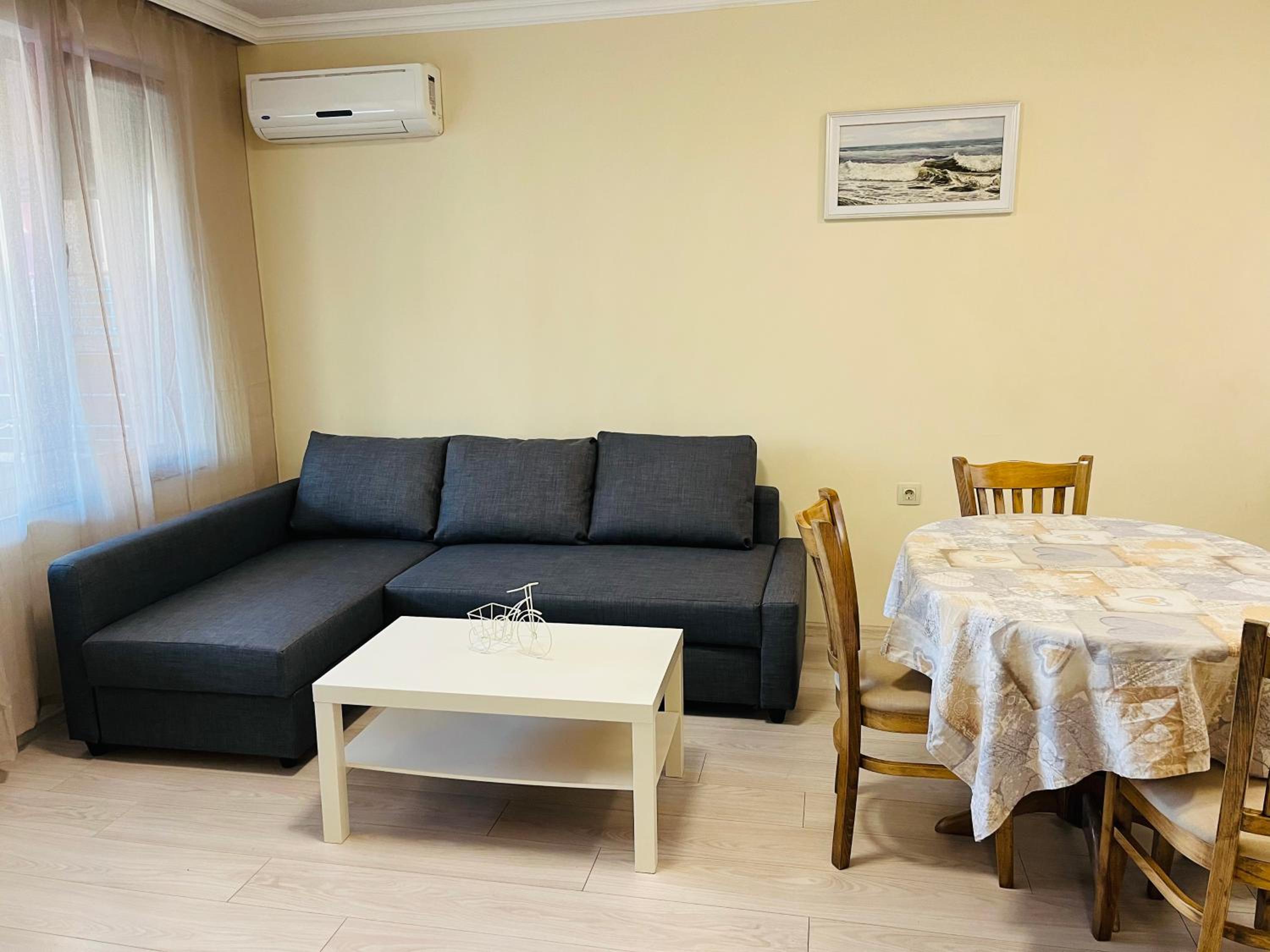Beach apartments Pomorie view 3