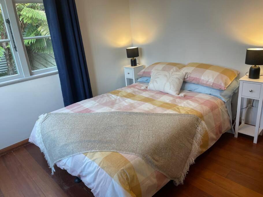 Watts, A Cosy Escape view 3