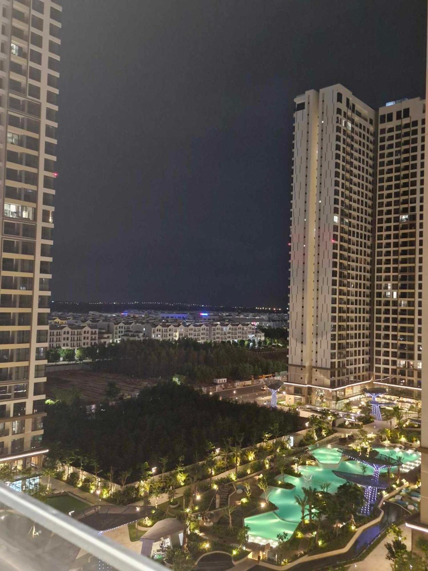 Hotel Masteri Center Point- HOMESAY ADORA - Image 1