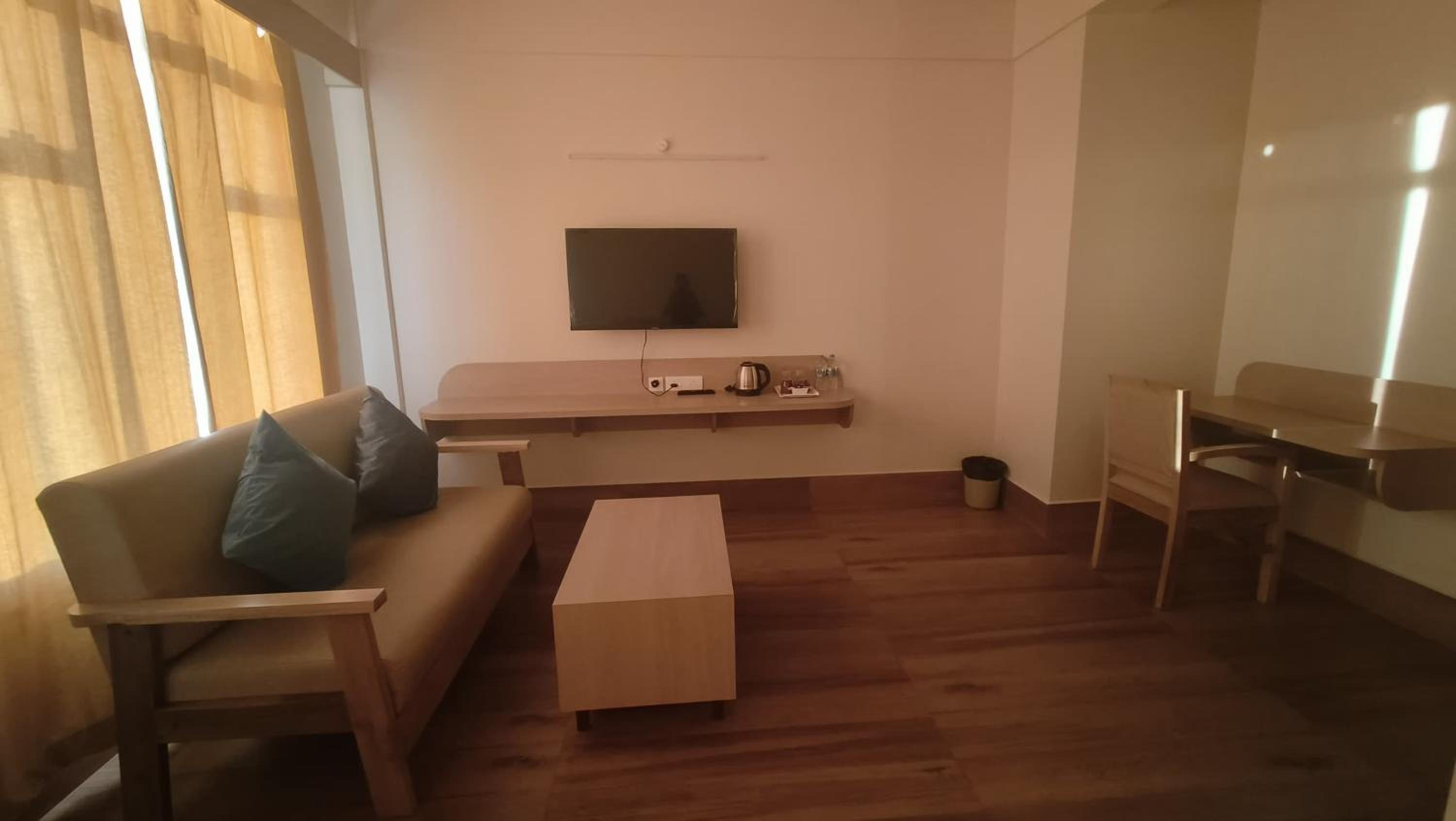 Photo 11