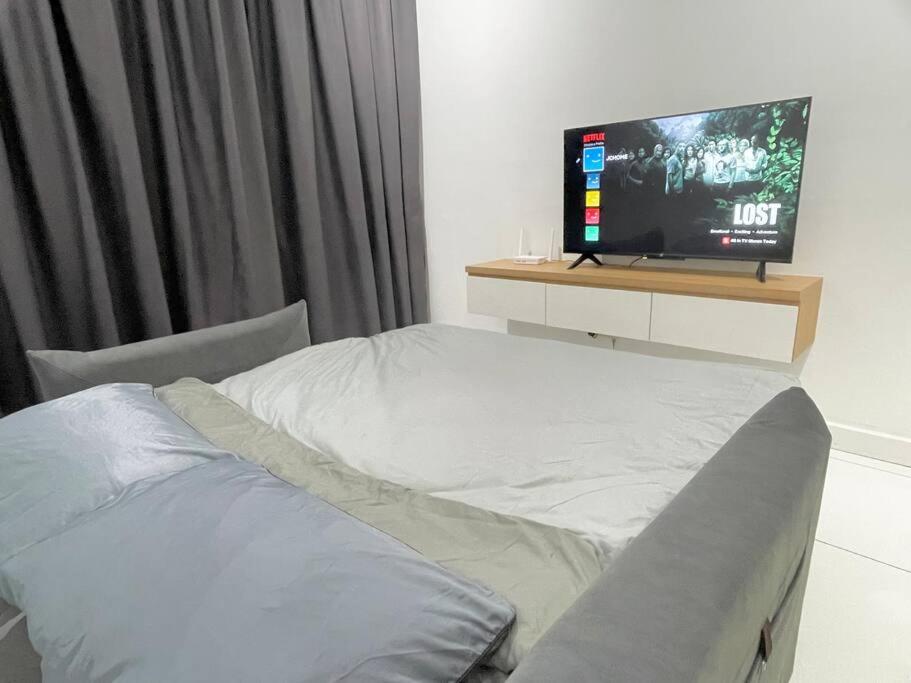 1min to Paradigm Mall 2to 5pax Platino MujiStyle