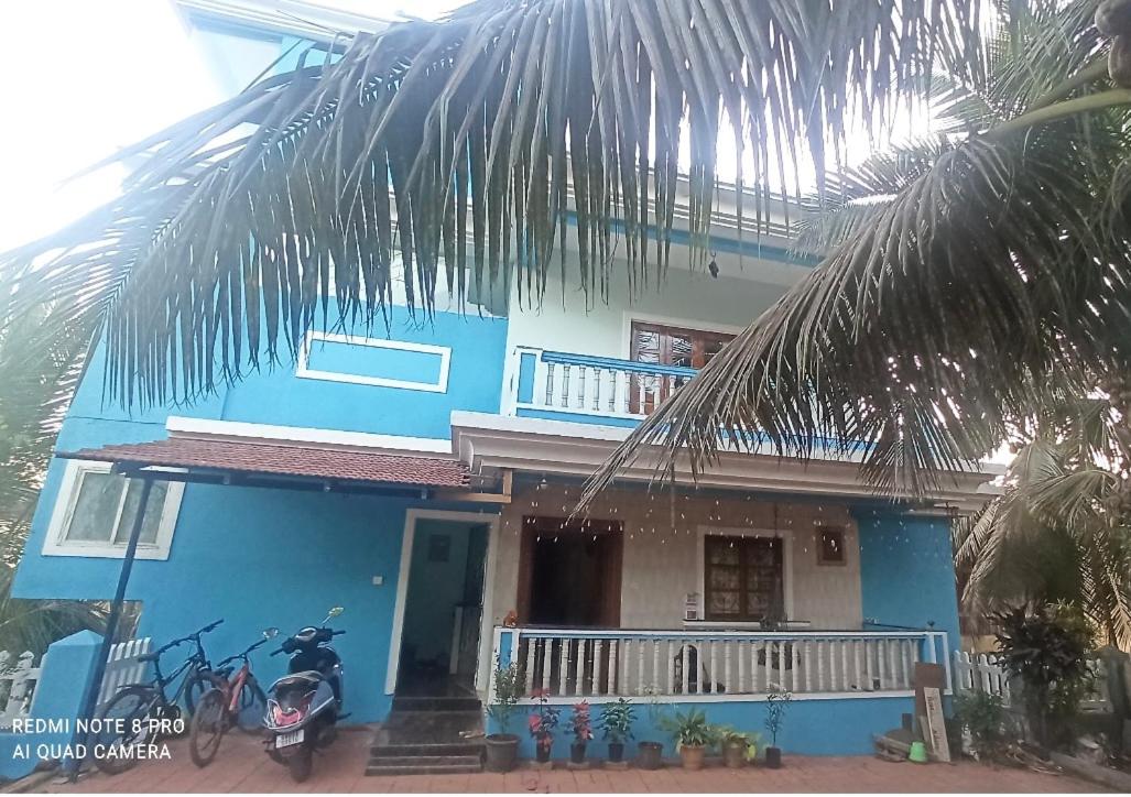 Gayatri home stay, Spacious 3bhk apartment near Baga beach view 5