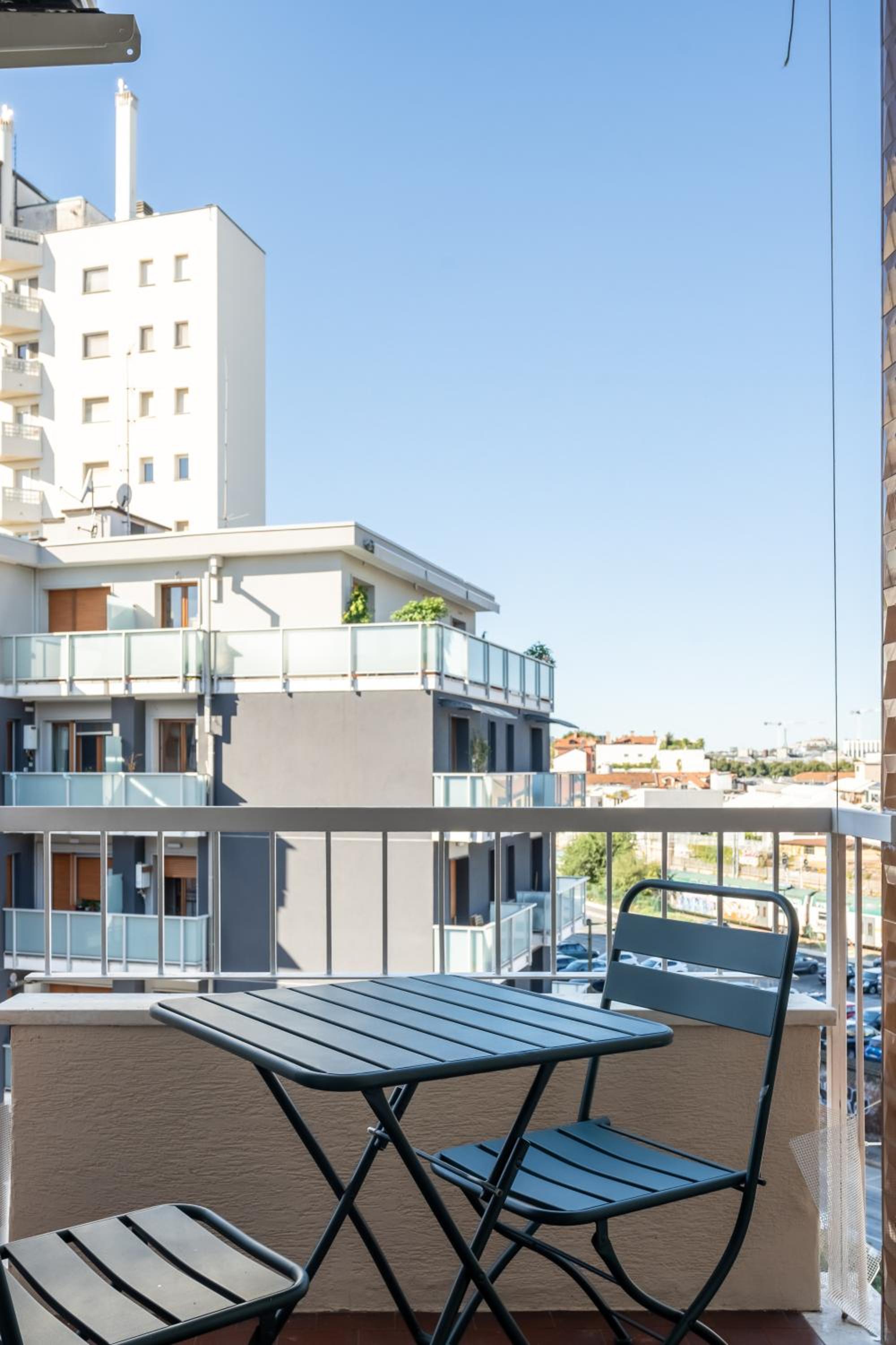 Moderno bilocale sui Navigli - Mirable PM
