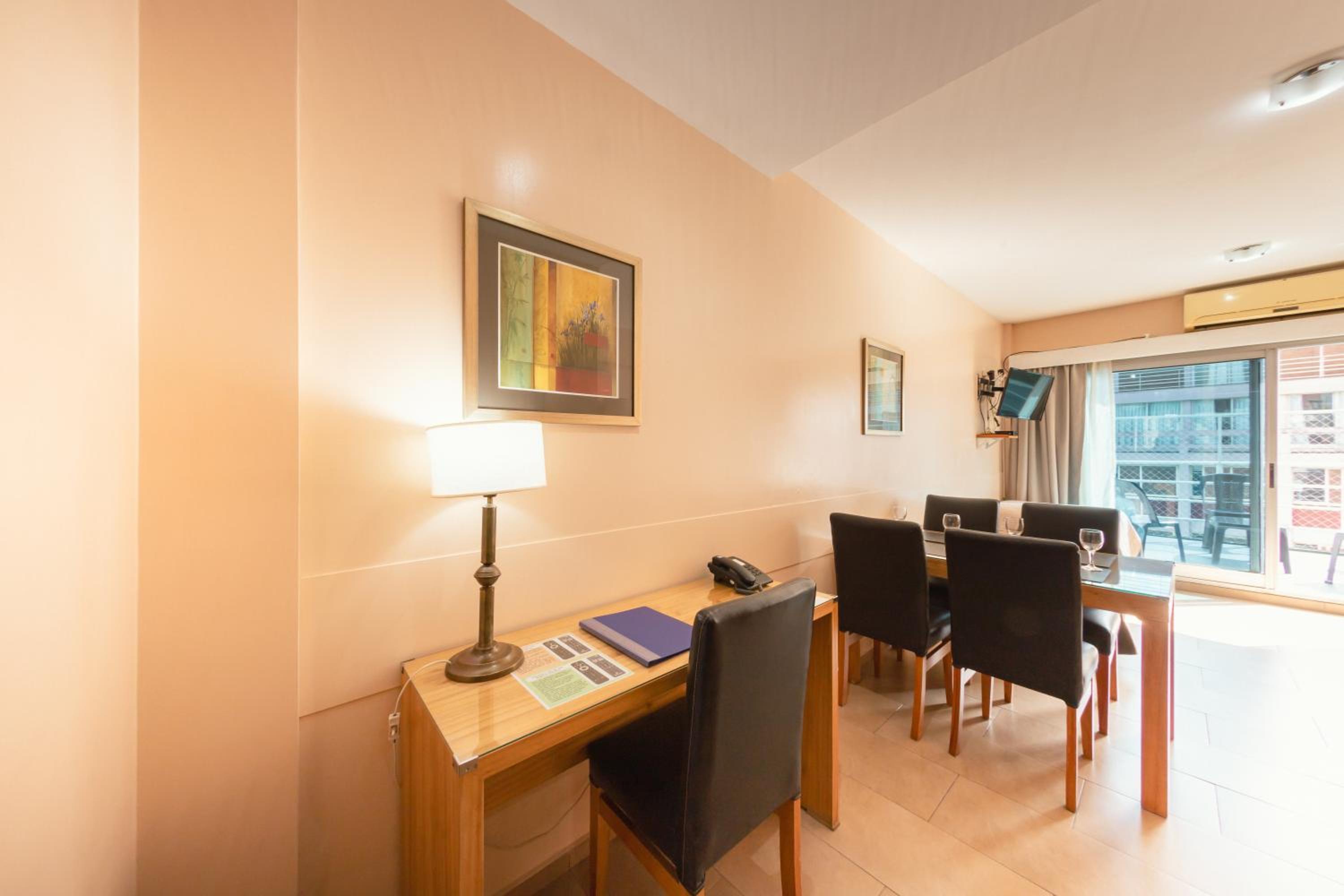 Le Batiment Apartments