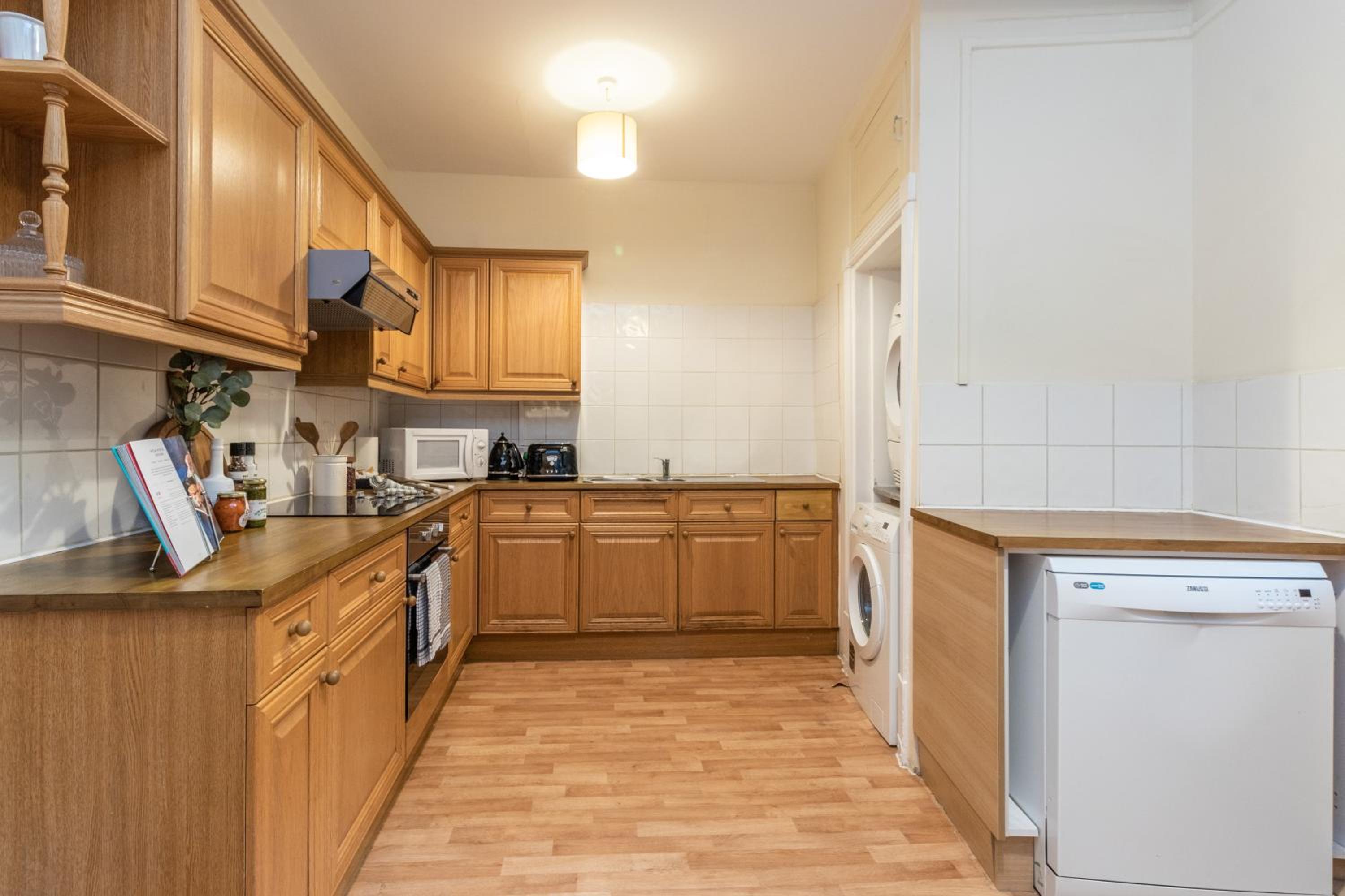 Strathmore Court Apartments