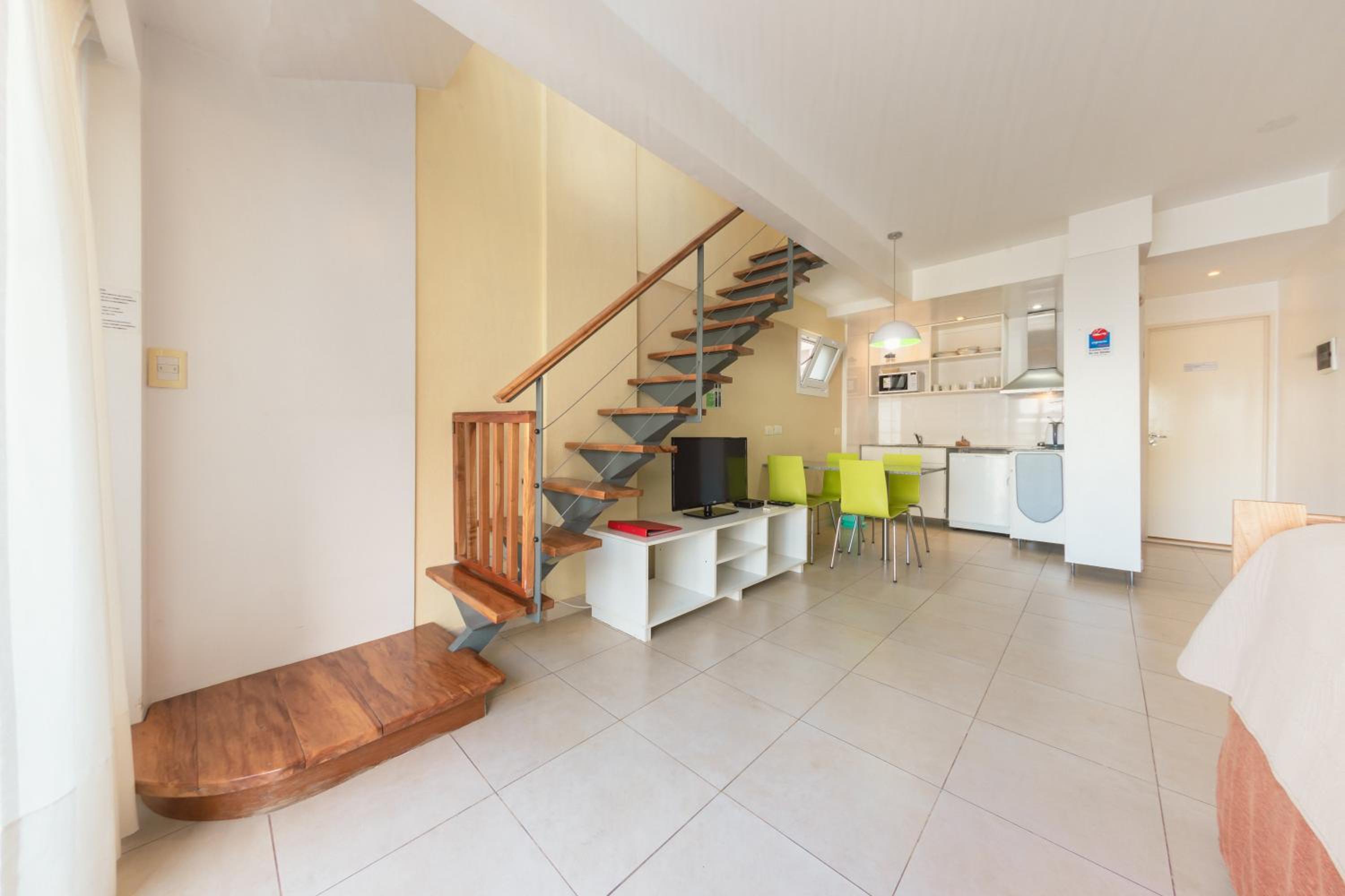 Le Batiment Apartments