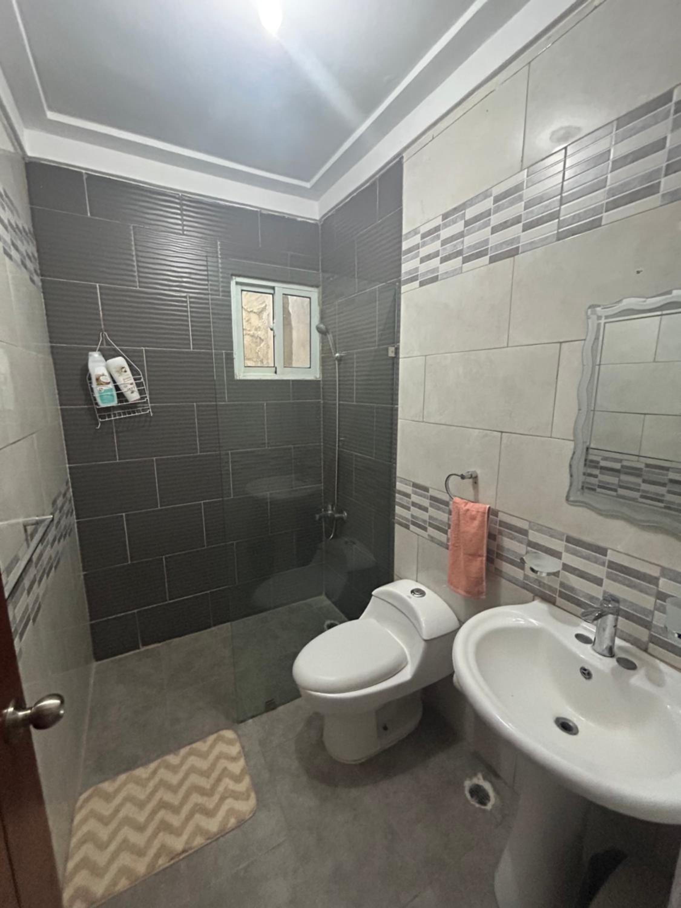 Amplio y Hermoso Apartamento