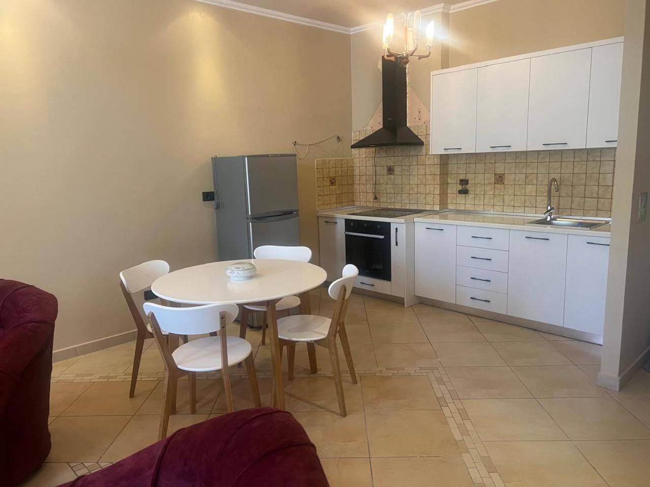 Veliera Center Apartment