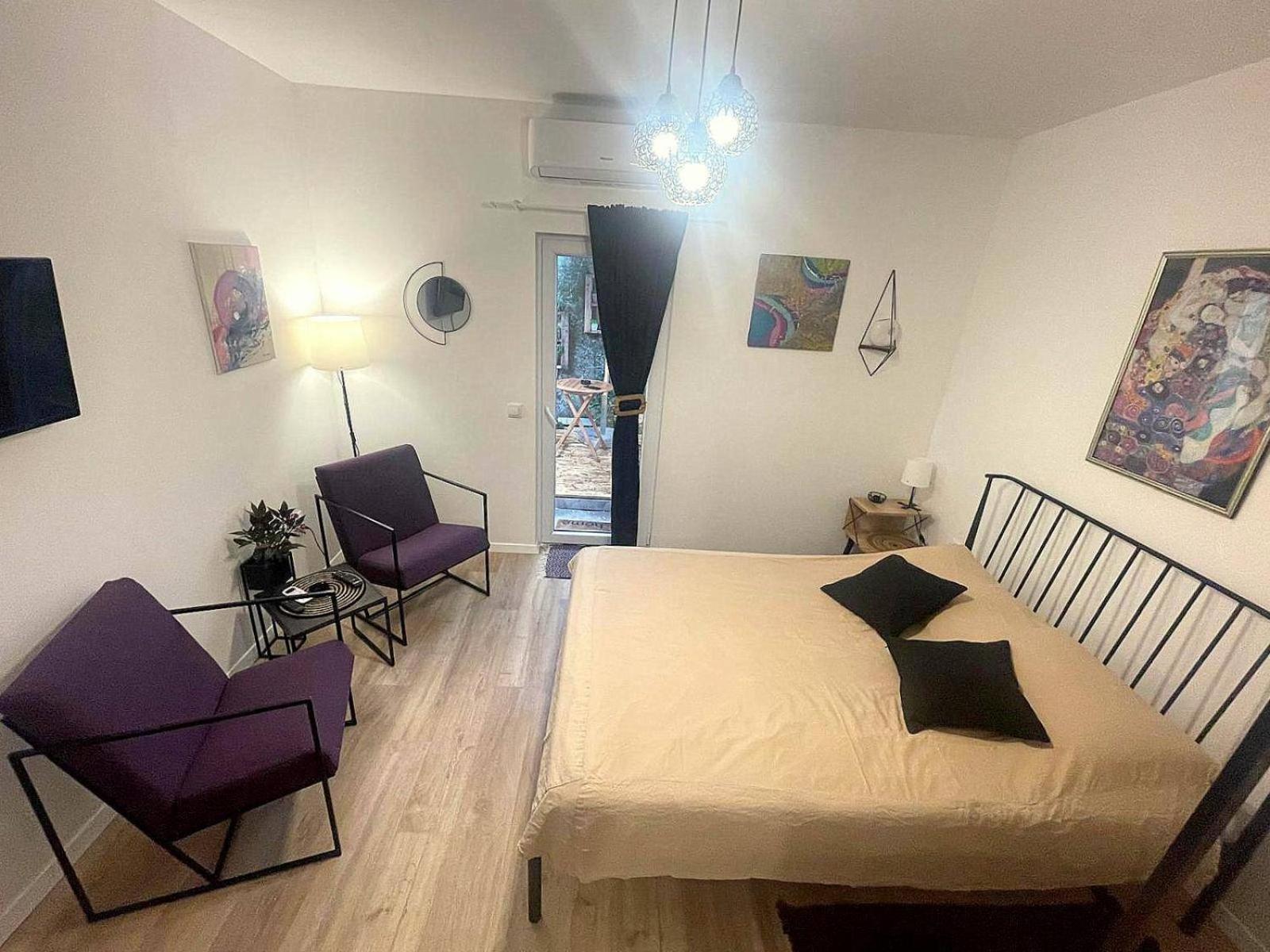 Diskretni šarm Discreet Charm, Senjak view 3