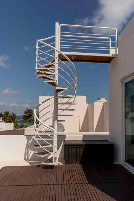 VILLA Finn