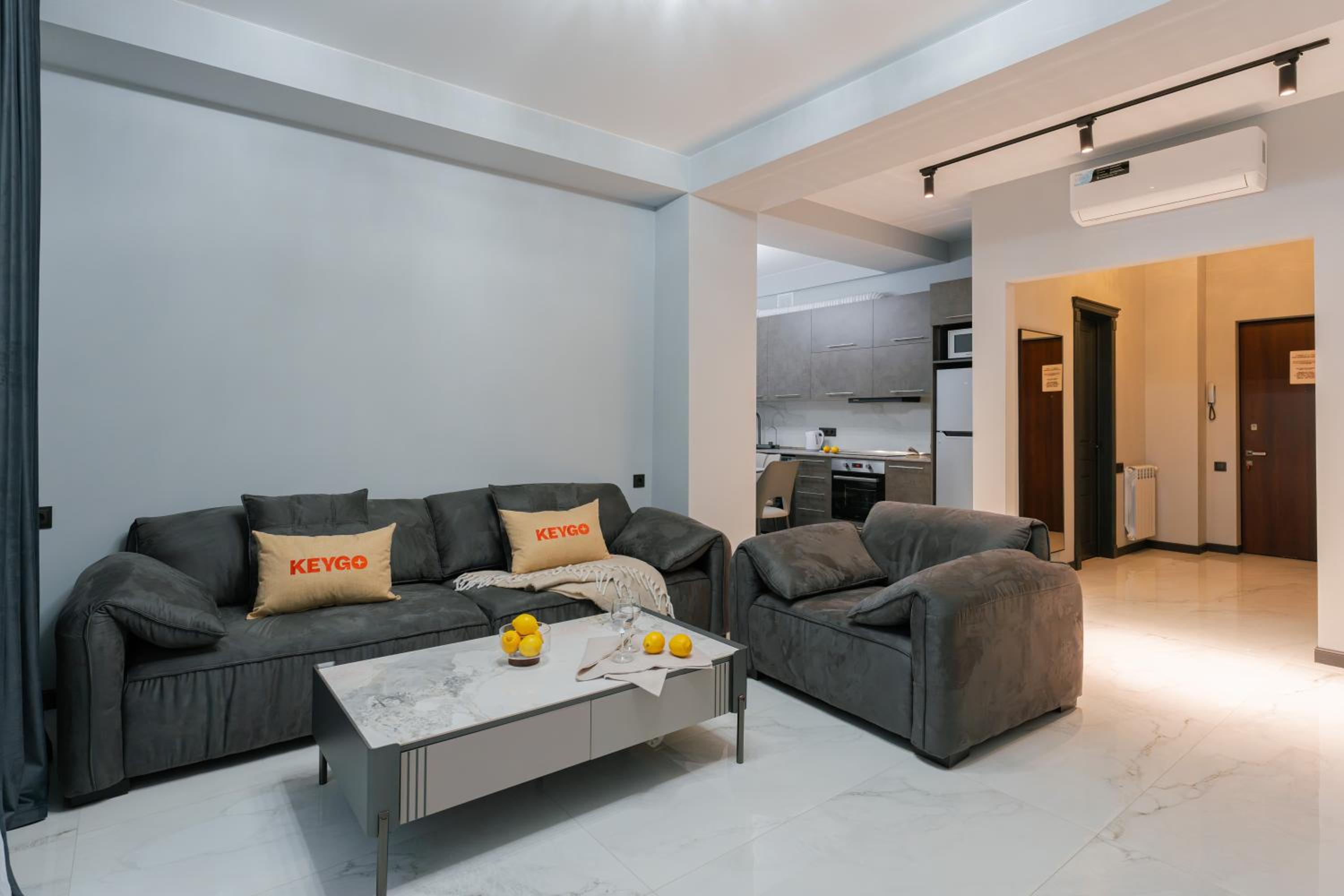 Newly Renovated 1BR Self Checkin by Keygo 101