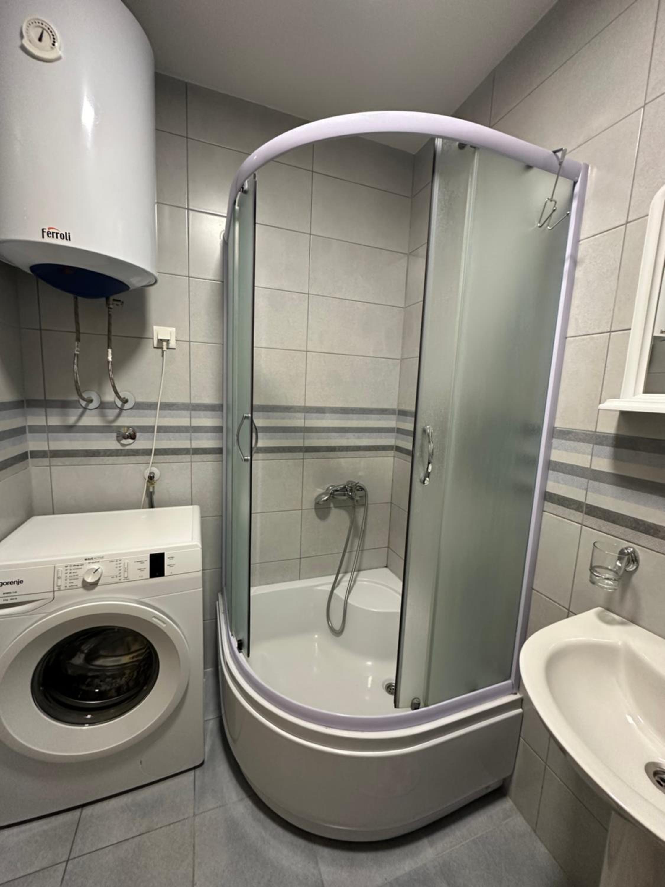Viktor Apartman