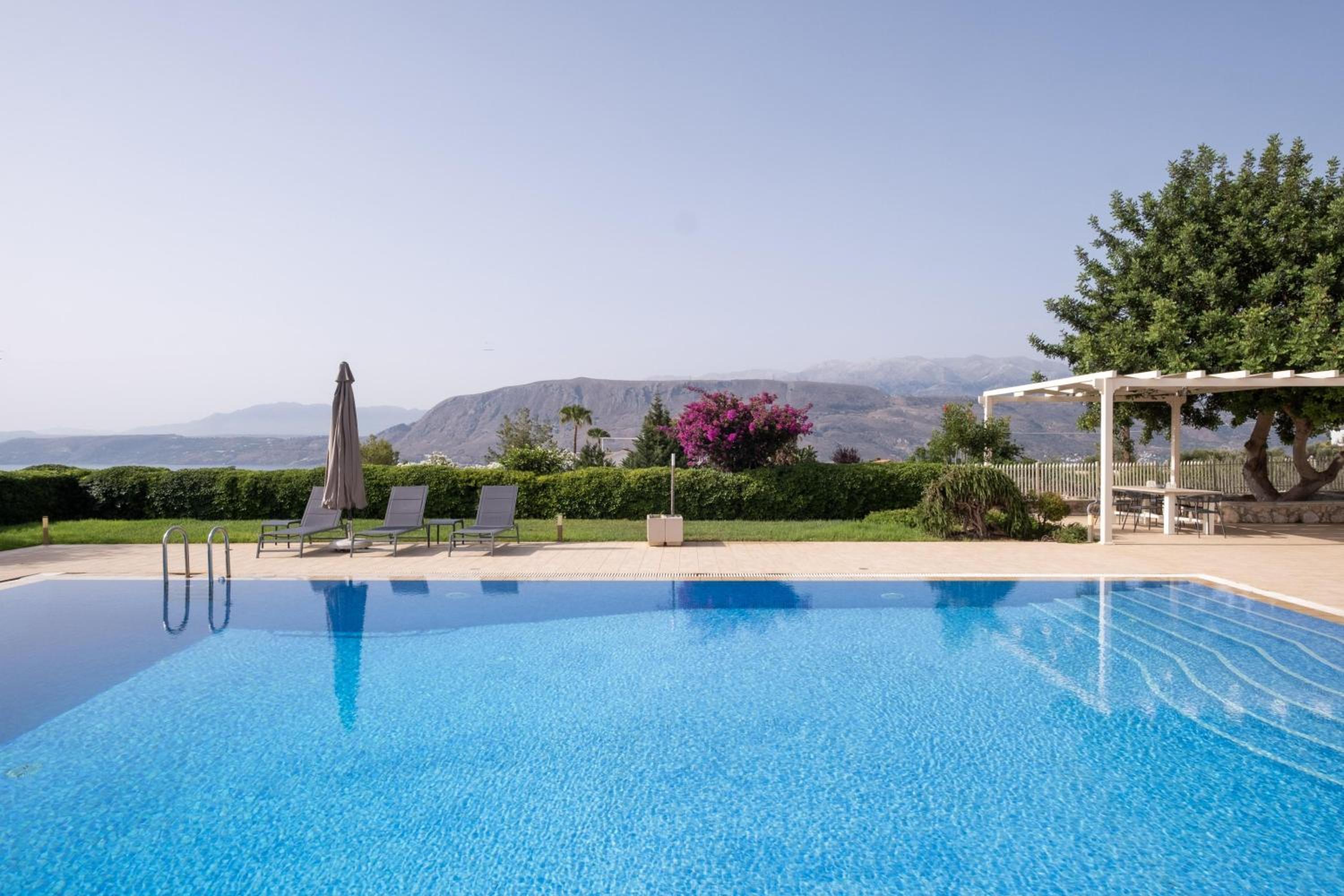 Photo 63