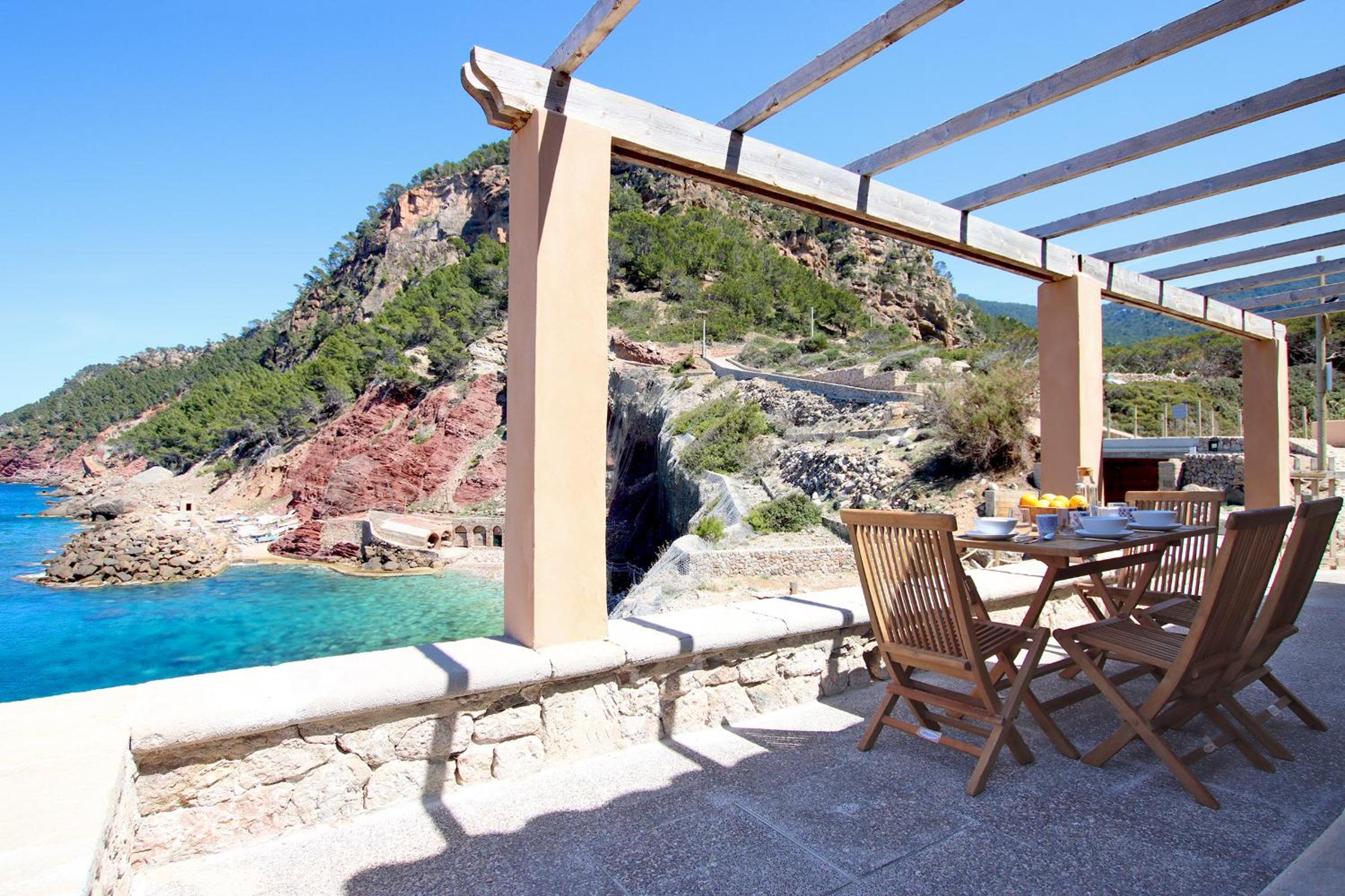 Cala Estellencs Beach House by Slow Villas