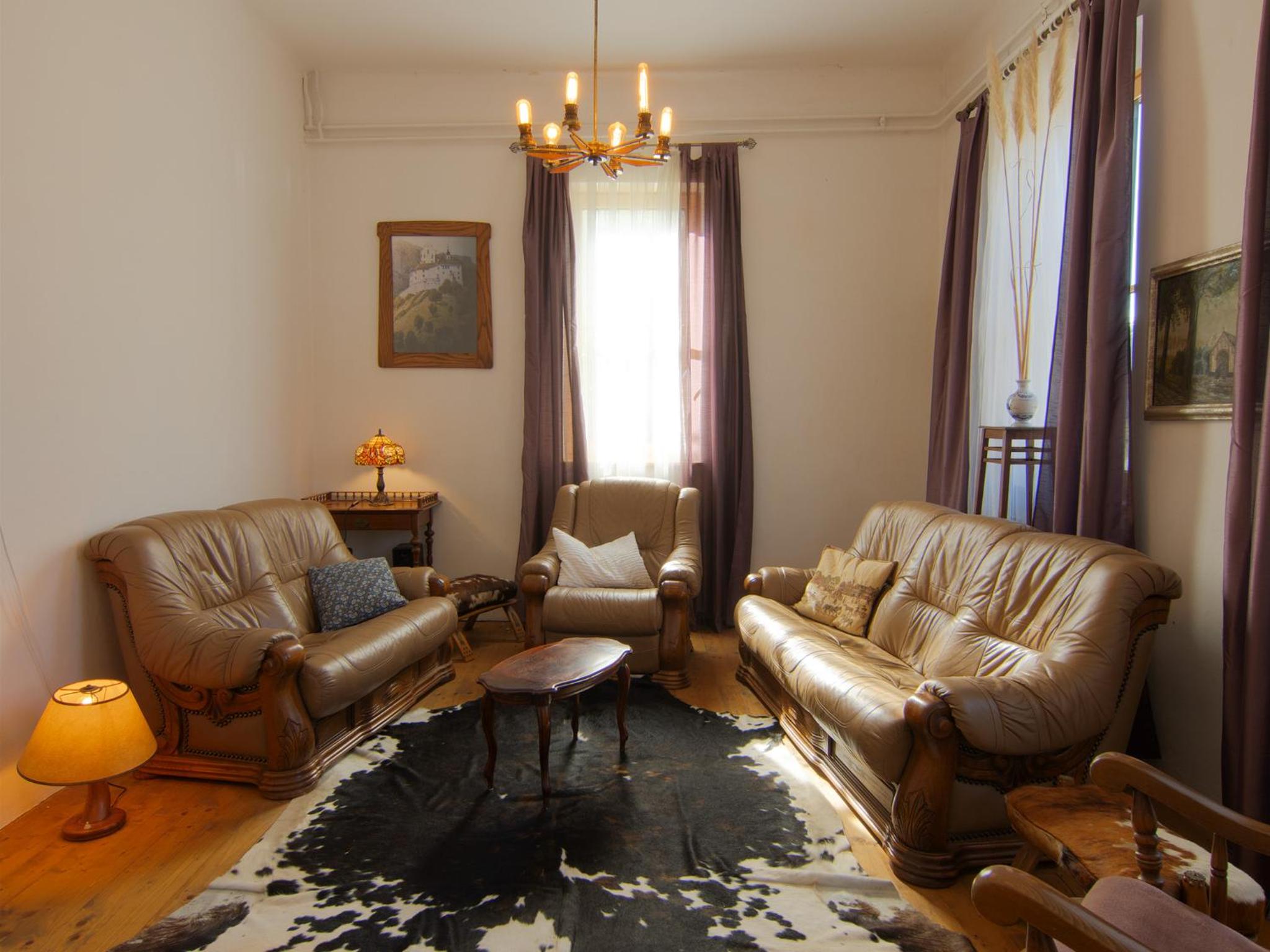 The old Village Villa At 2 Geese with Pool view 3