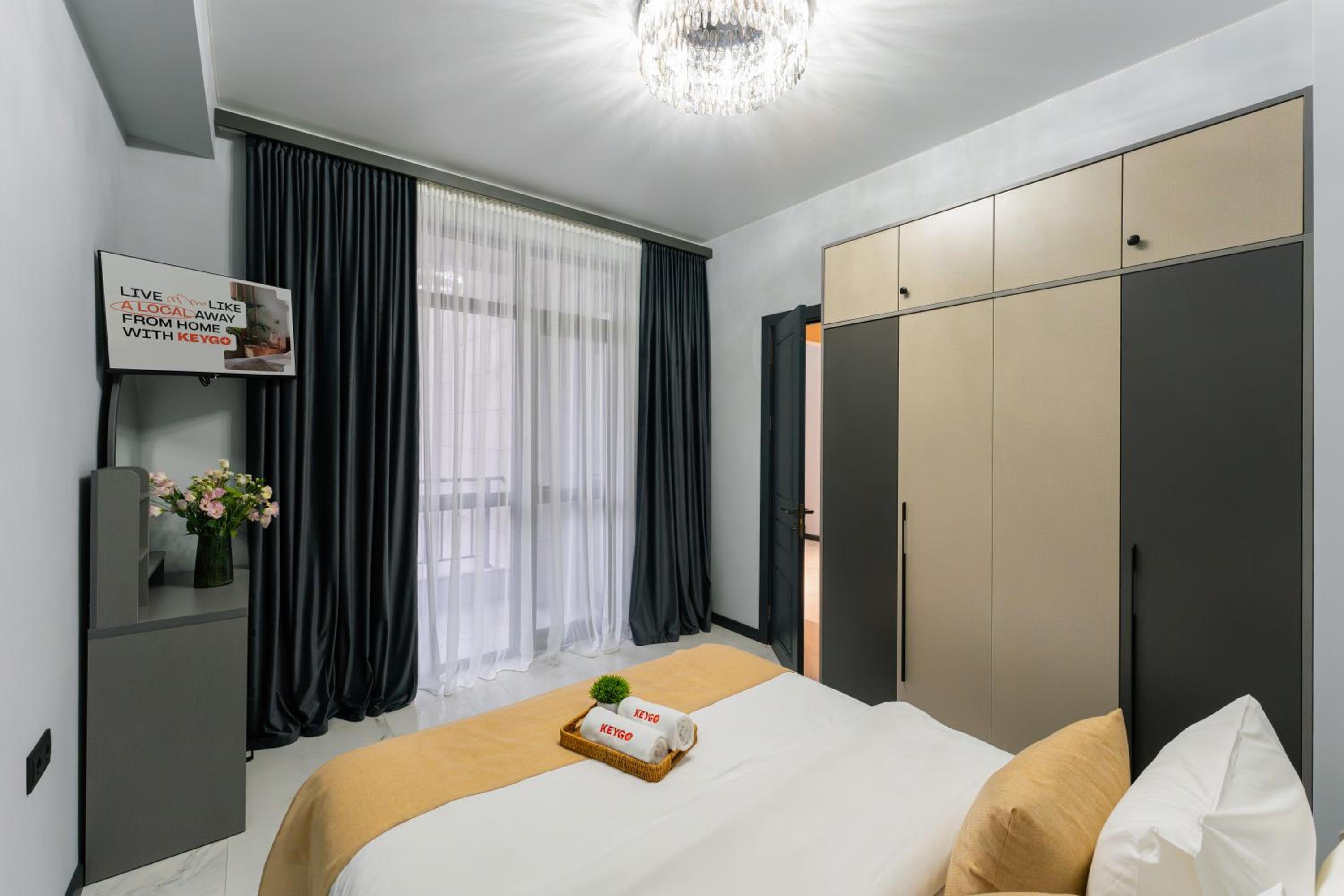 Modern 1BR Newly Renovated Self Checkin by Keygo 102