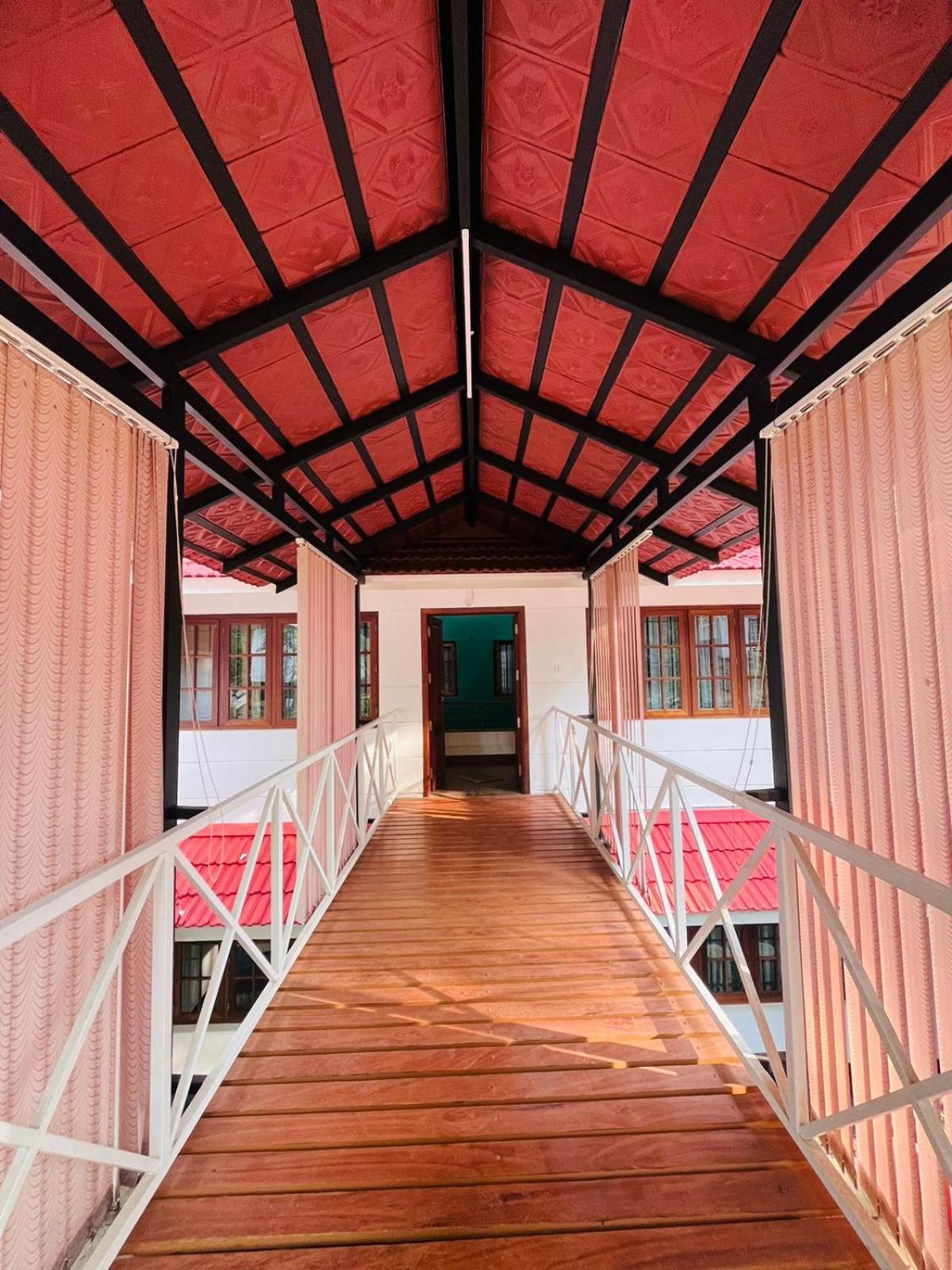 New Cielo Inn