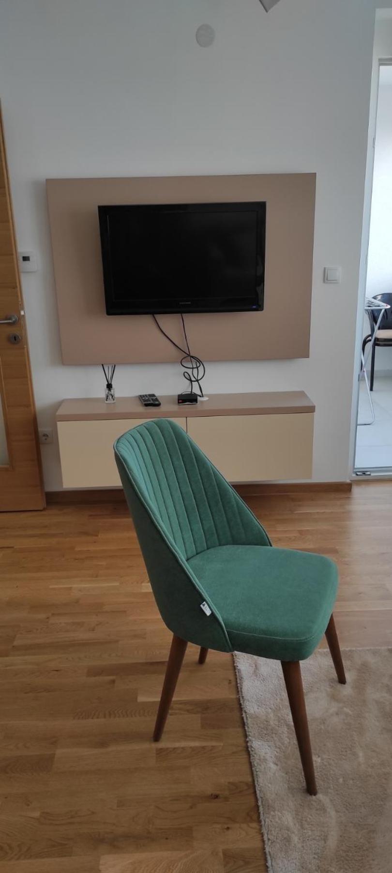 Small Family Apartman