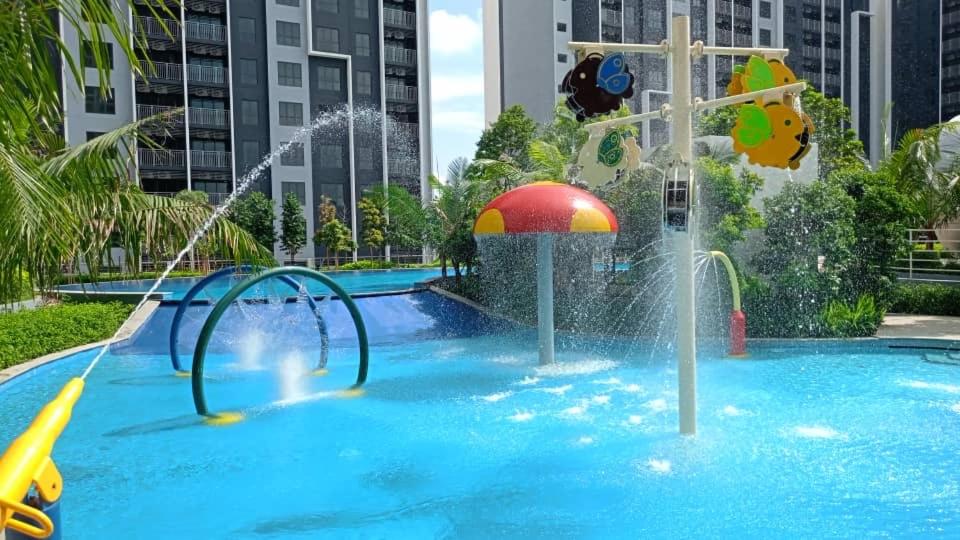 KaiSplash Splashmania Gamuda Cove