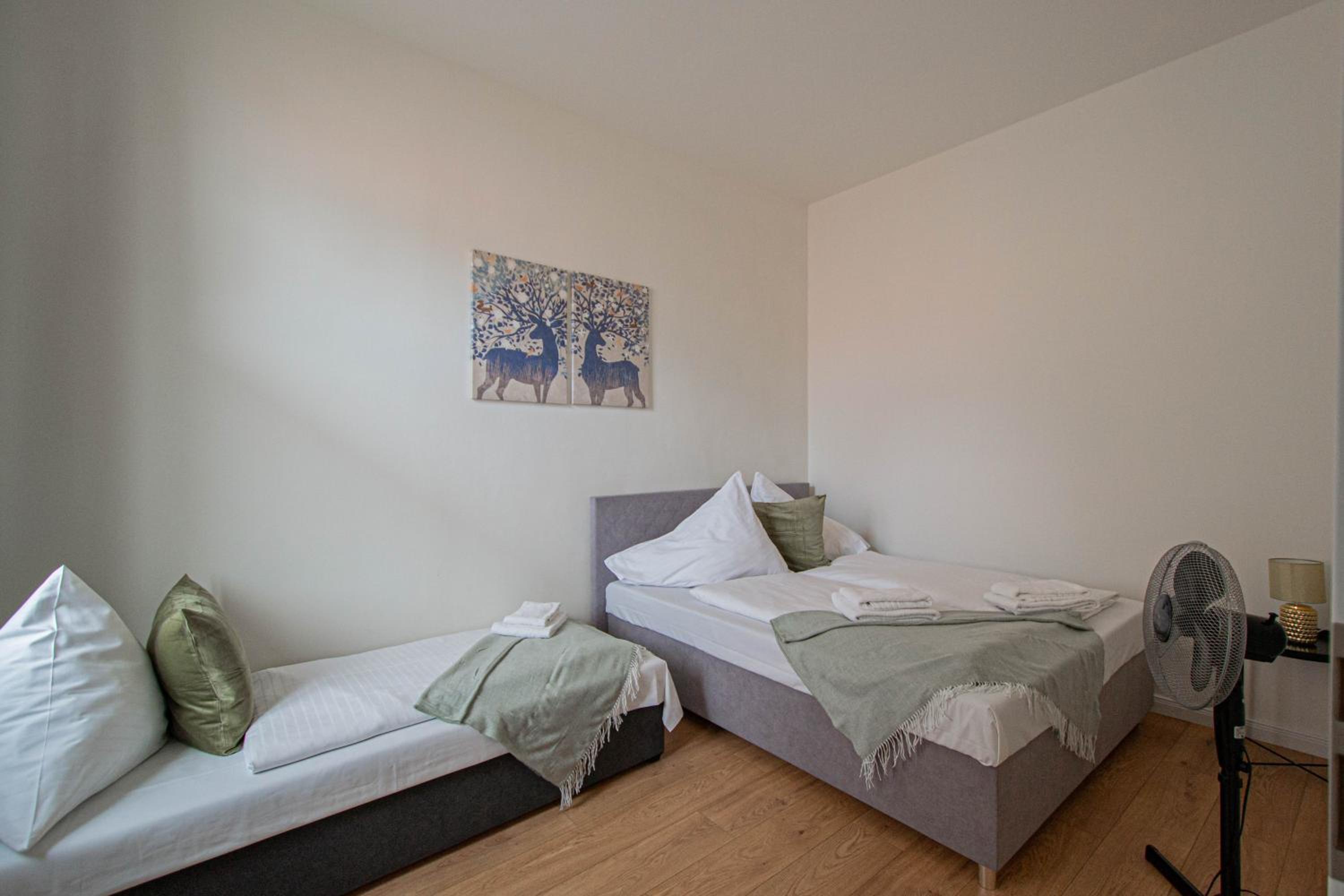 Charles square central apartments by Ruterra