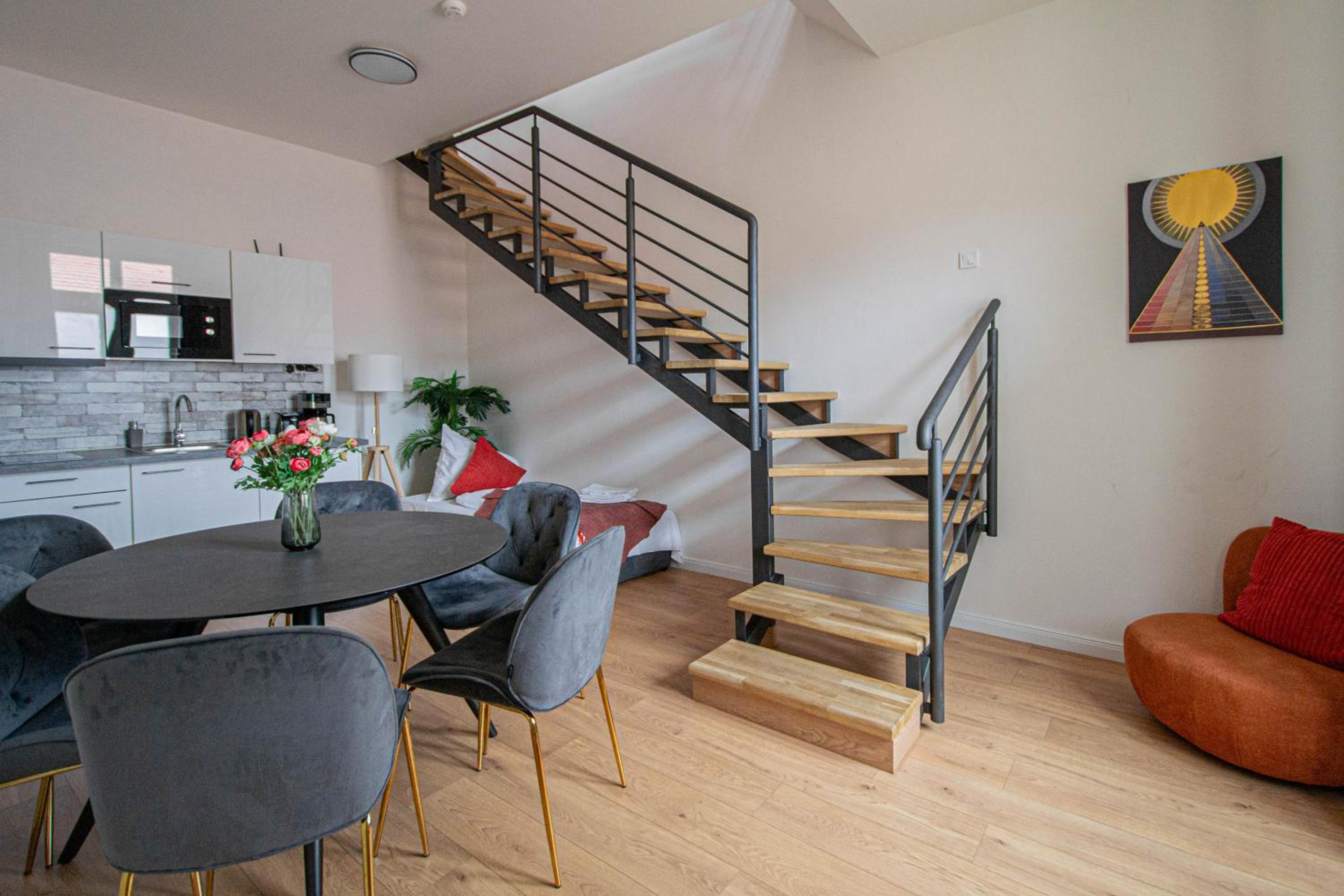 Charles square central apartments by Ruterra