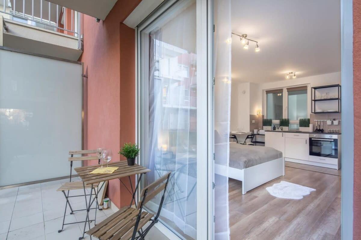 Modern & Cozy with Green Balcony view 3