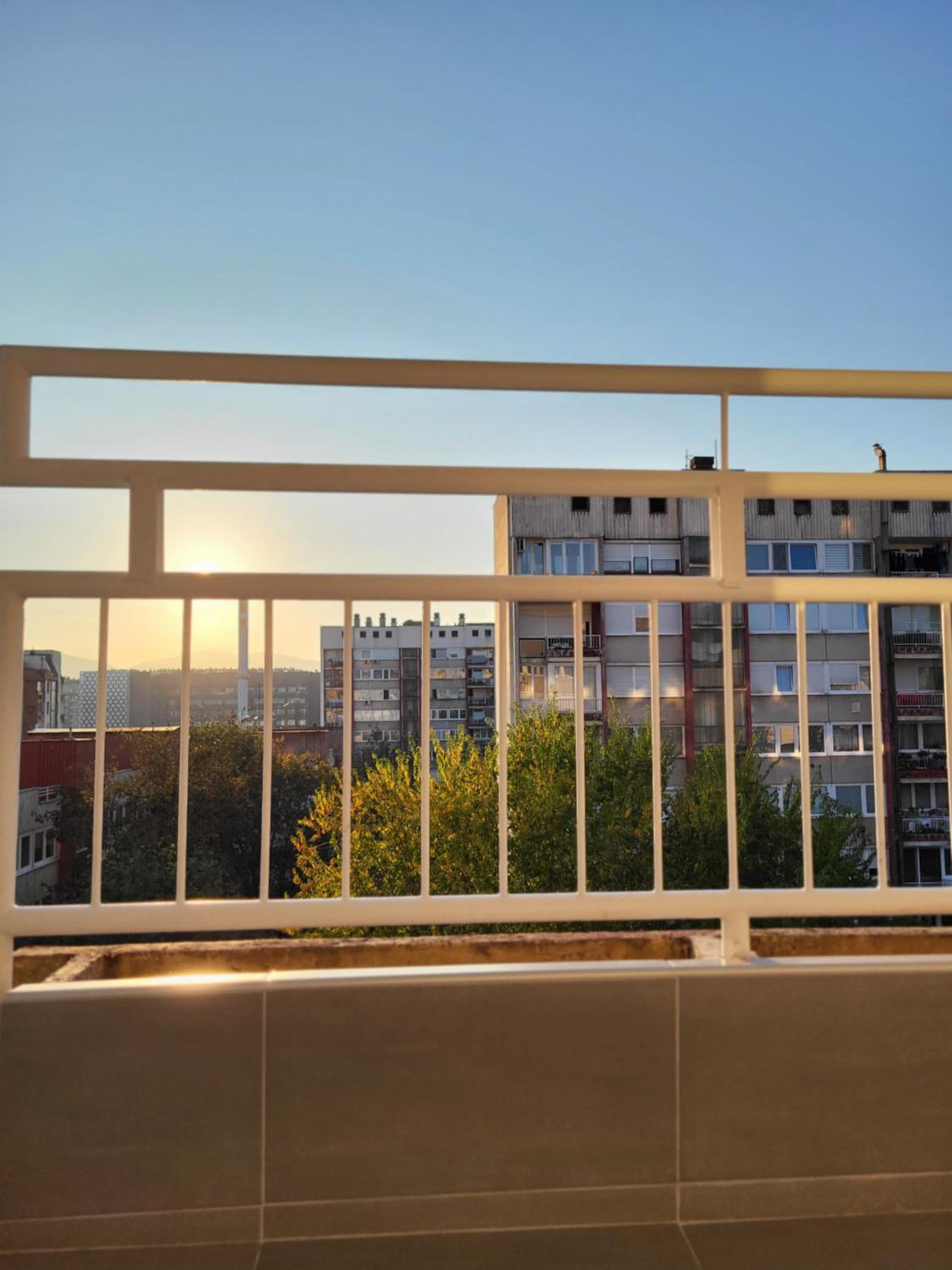 Sunnyside apartment
