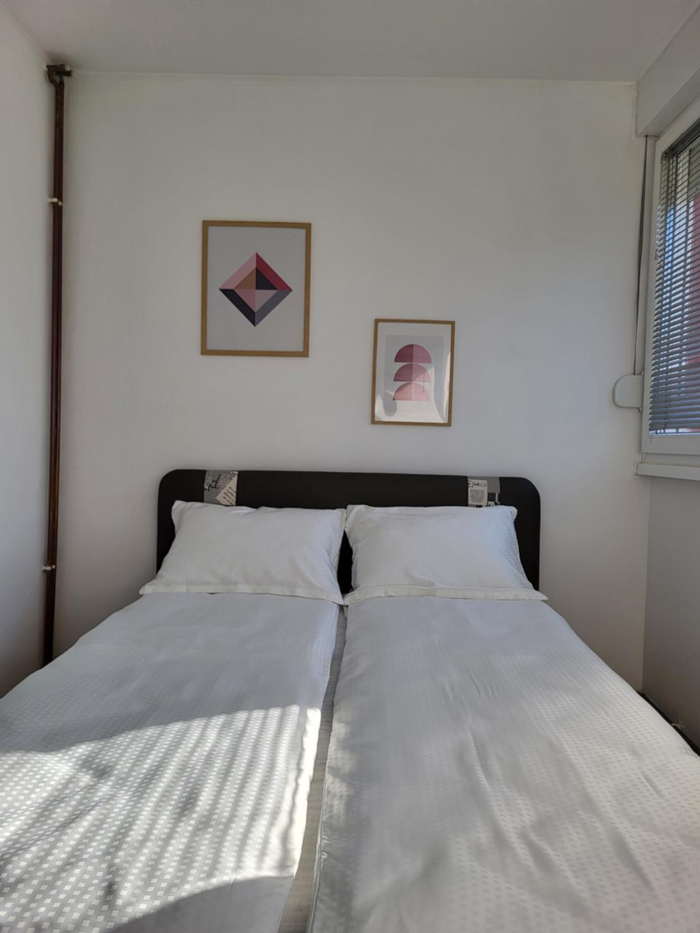 Sunnyside apartment