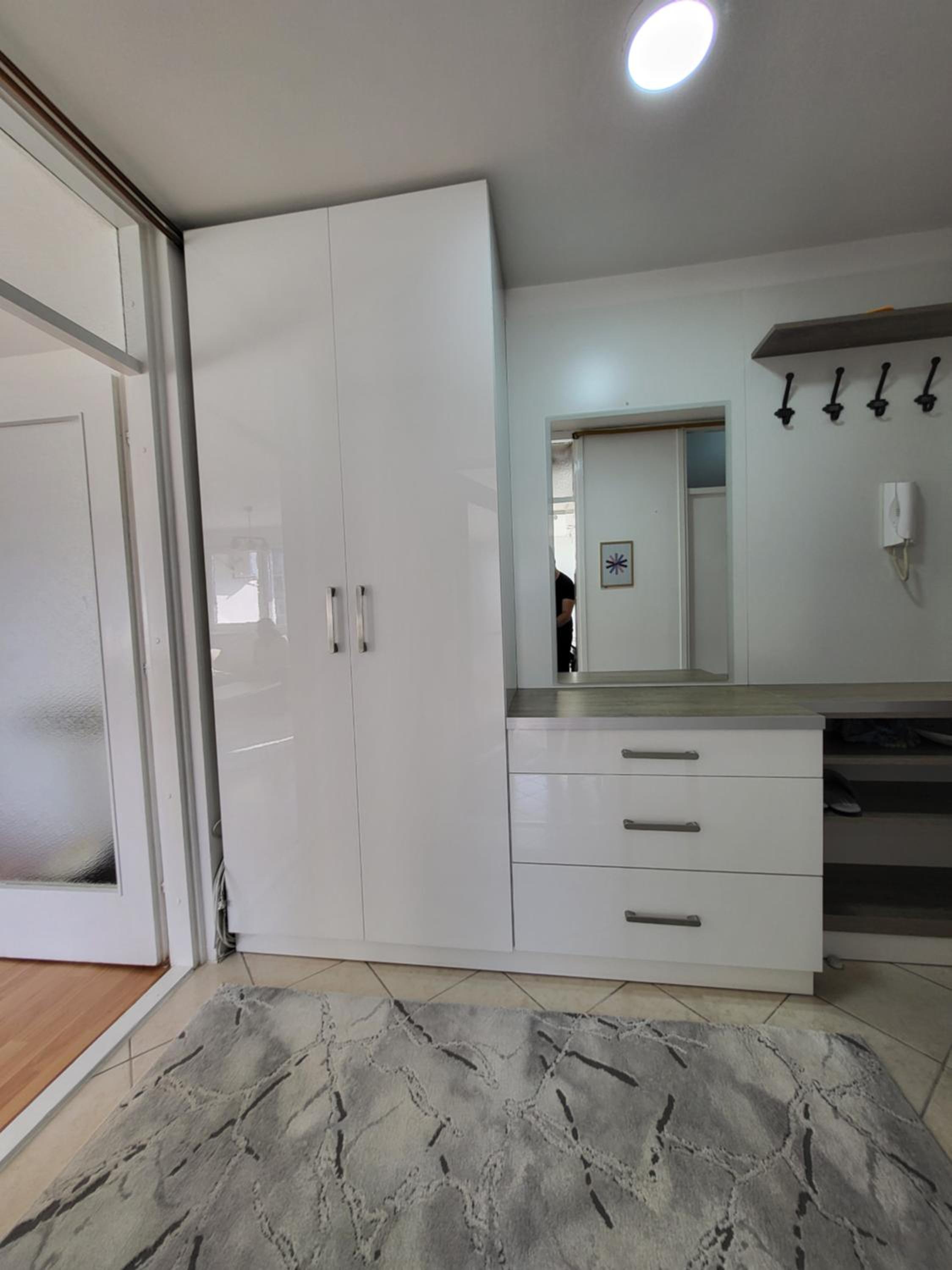 Sunnyside apartment