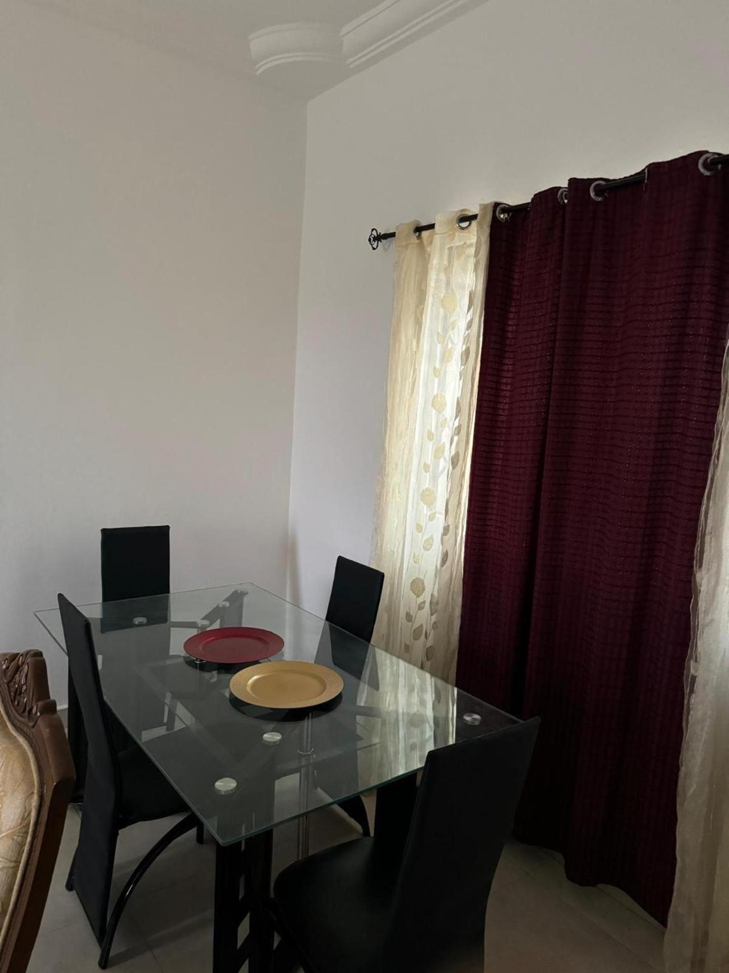 Mankessim-5Bedroom-4Bathroom-6Beds-Parking view 4