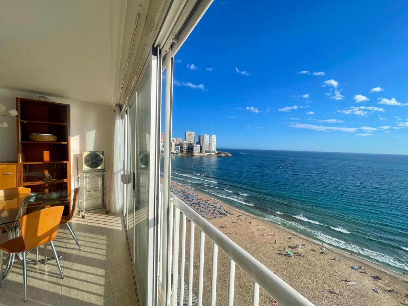 Torre Yago Seafront Levante Beach