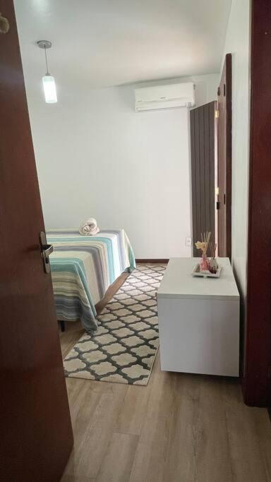 Casa Jurere Internacional com 6 quartos e piscina, churrasqueira , 300m do mar
