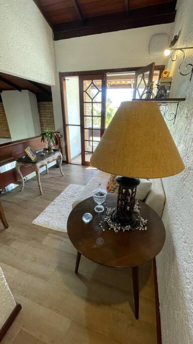 Casa Jurere Internacional com 6 quartos e piscina, churrasqueira , 300m do mar