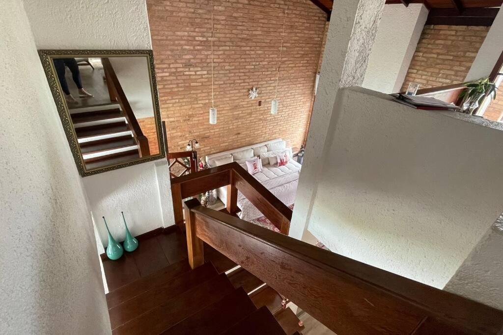 Casa Jurere Internacional com 6 quartos e piscina, churrasqueira , 300m do mar