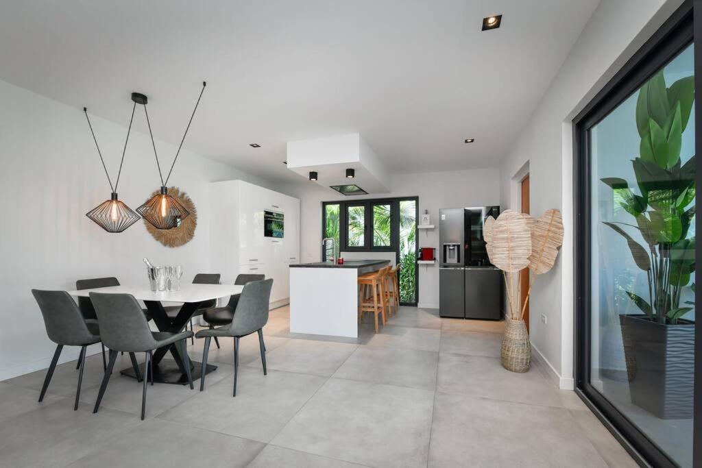 NEW Luxury 5BR Villa - Casa Graziano by Bocobay