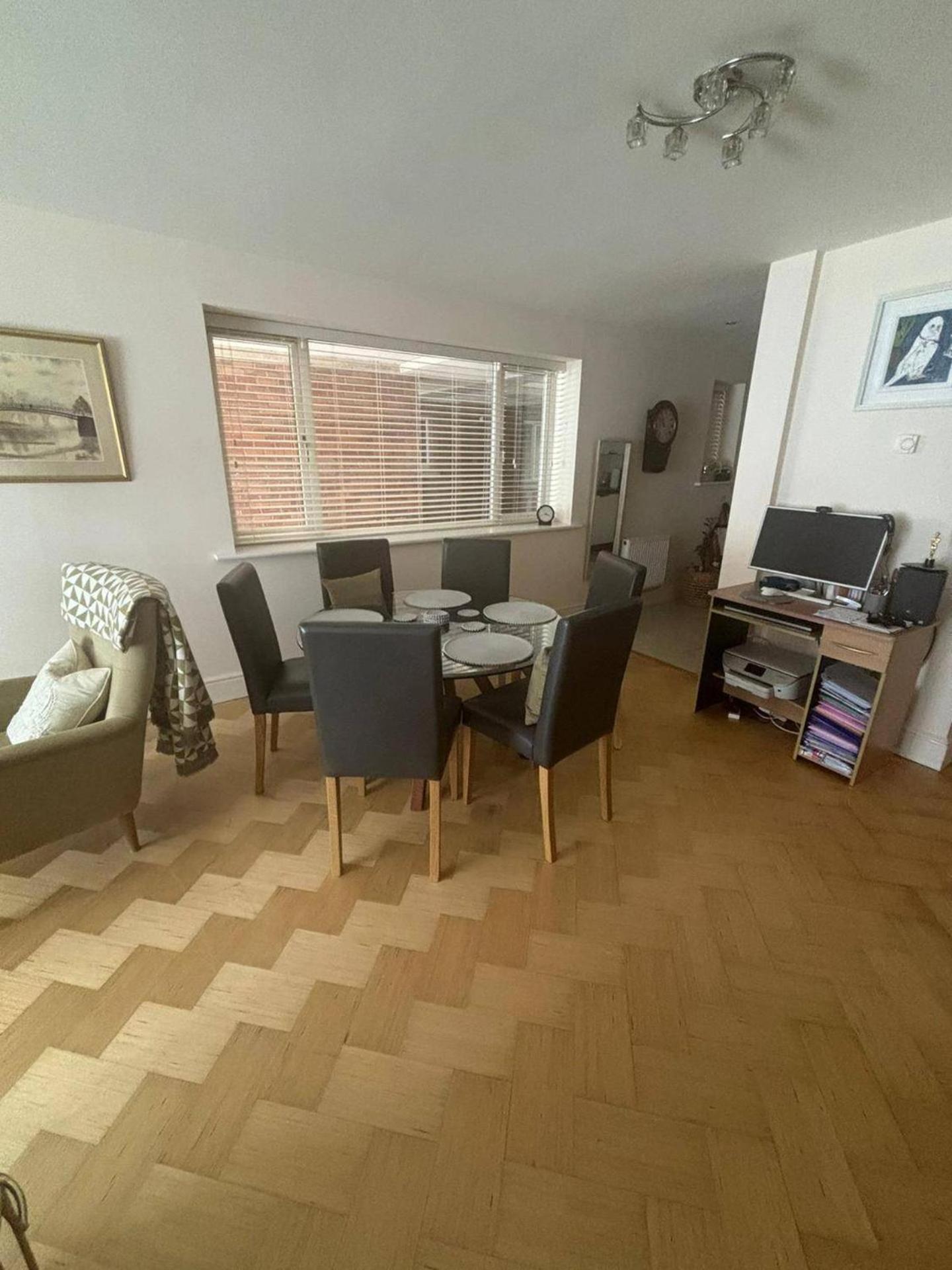 Modern Apt 3 Bedrooms near Dundrum