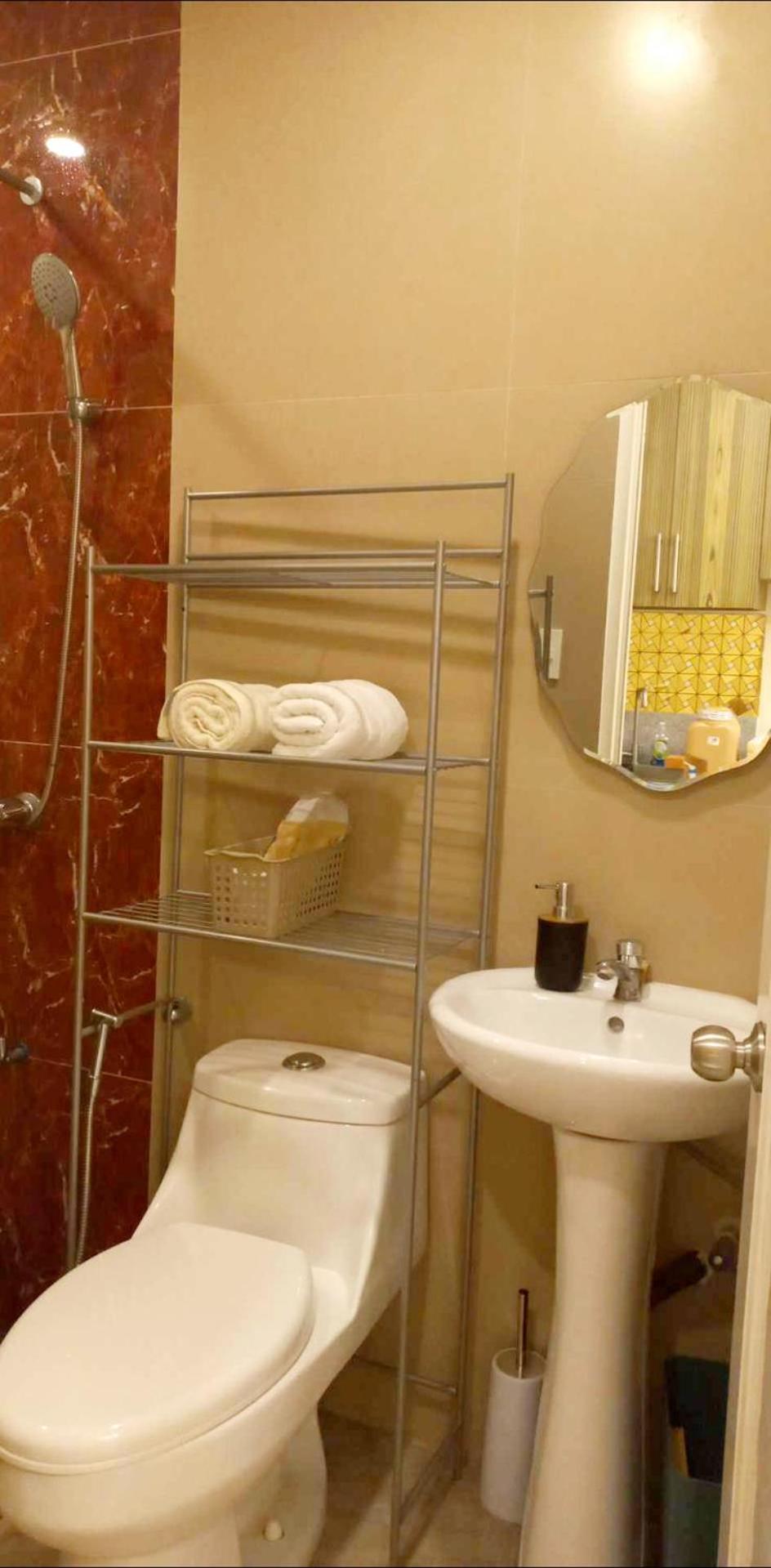 Cozy & comfy staycation in Quezon City view 4
