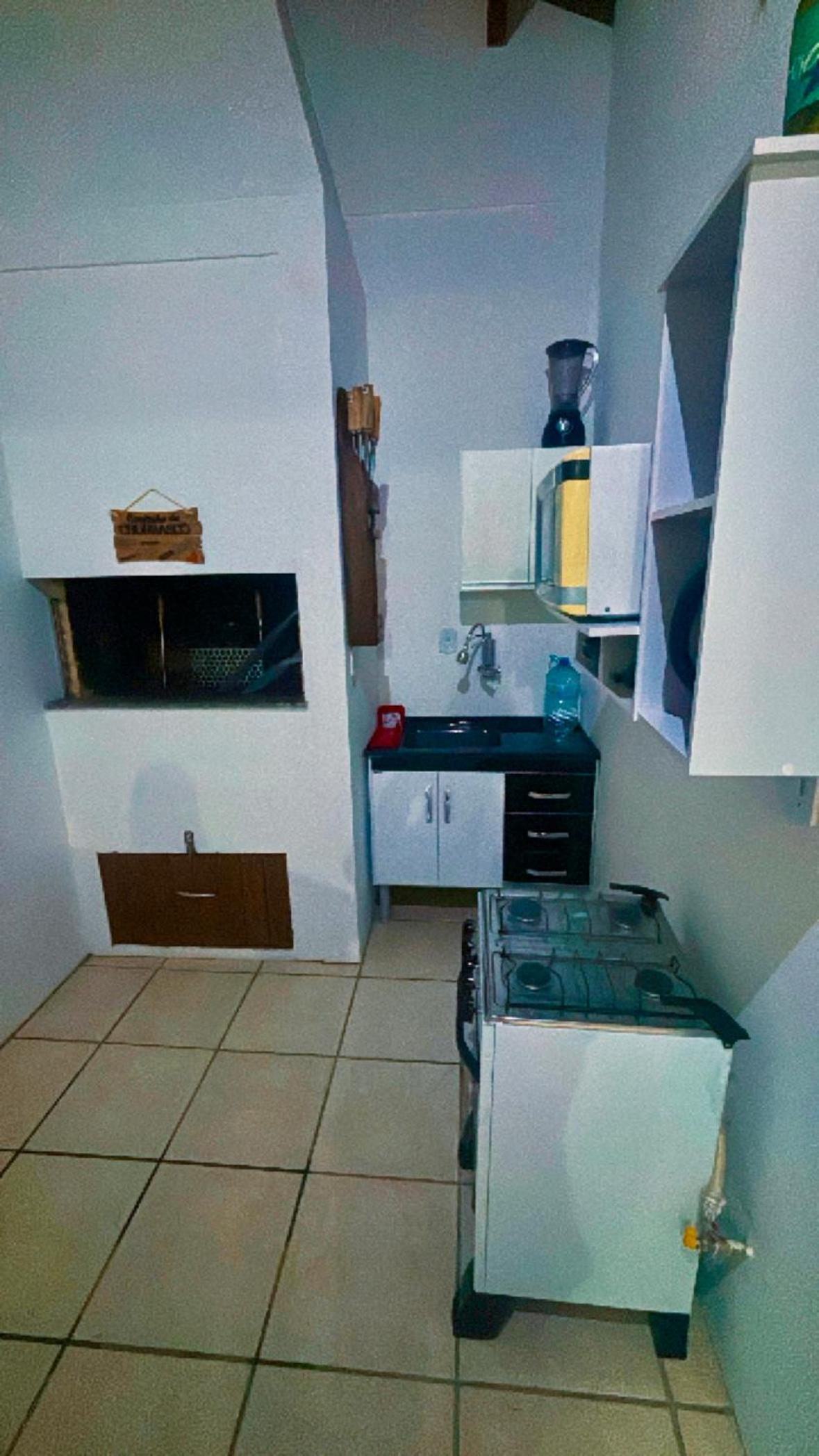 Studio Barrinha na Moradas do Pier, a passos da areia em Tramandaí!