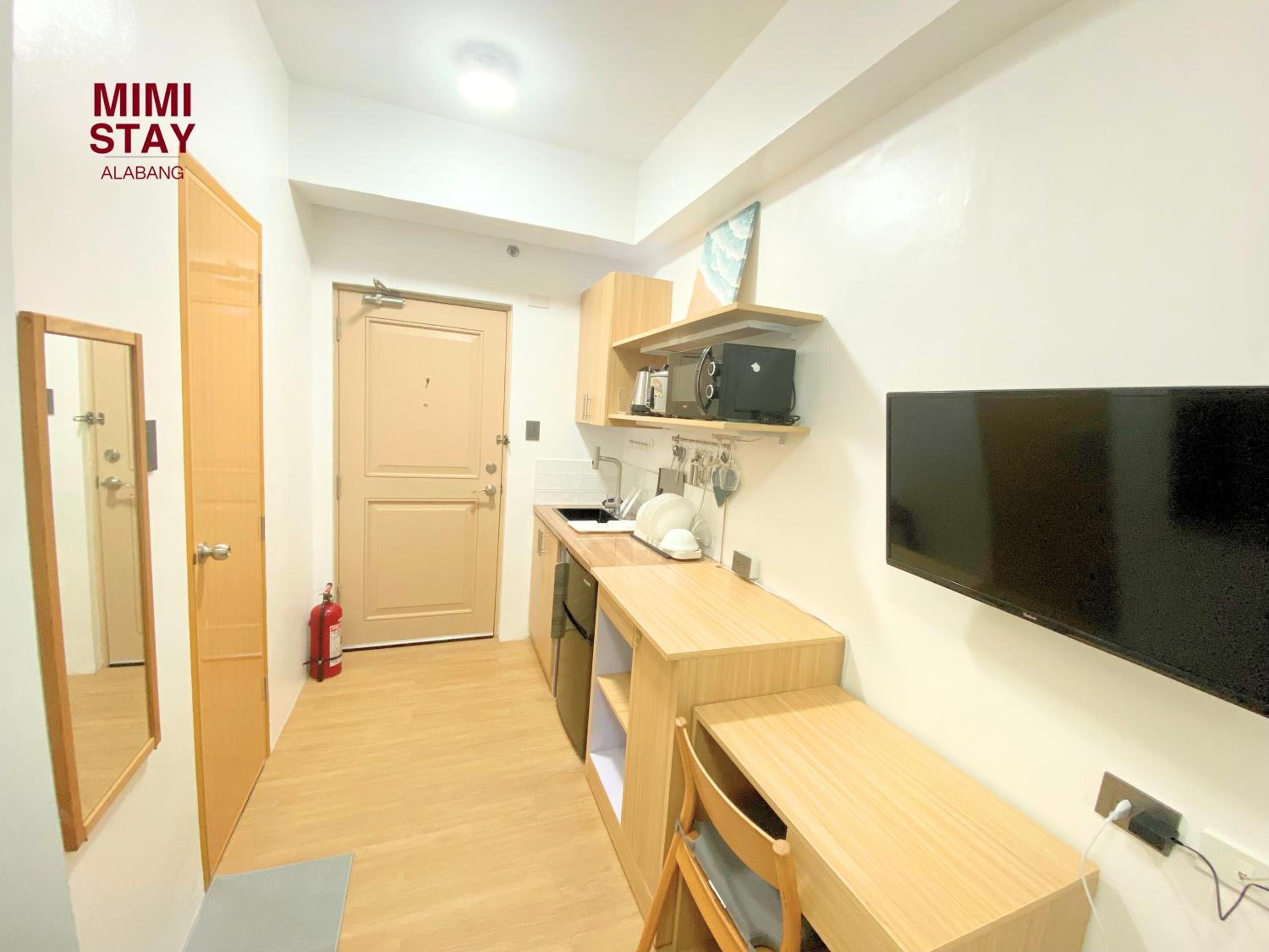 MIMI STAY at Studio Two Condominium, Northgate Cyberzone Alabang, Muntinlupa City view 3