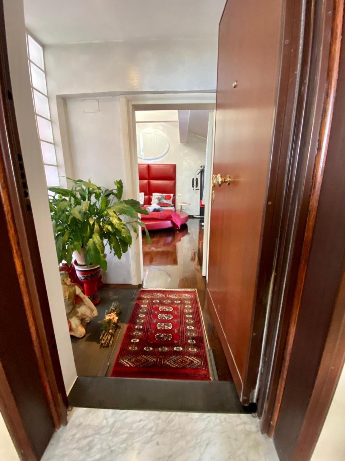 Ave Roma Suite
