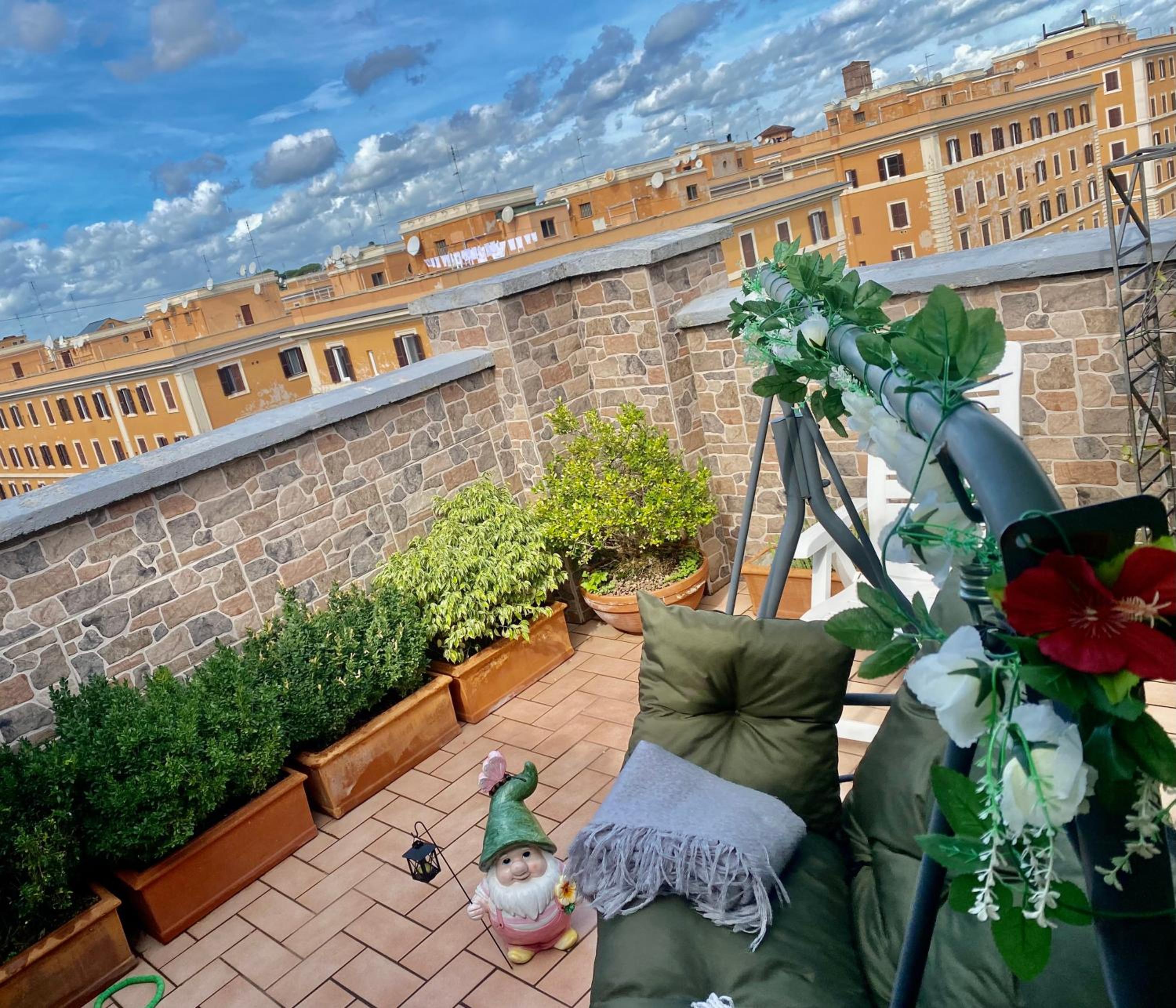 Ave Roma Suite