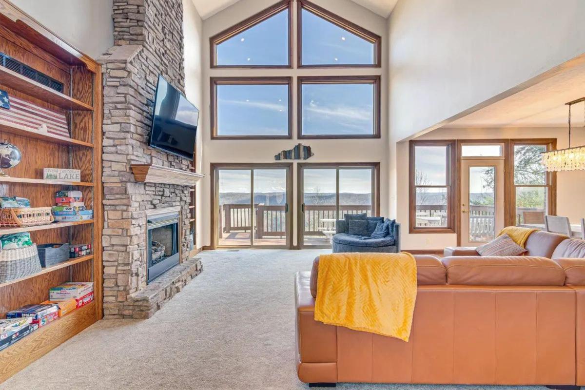 Lake Cumberland Ohana view 3