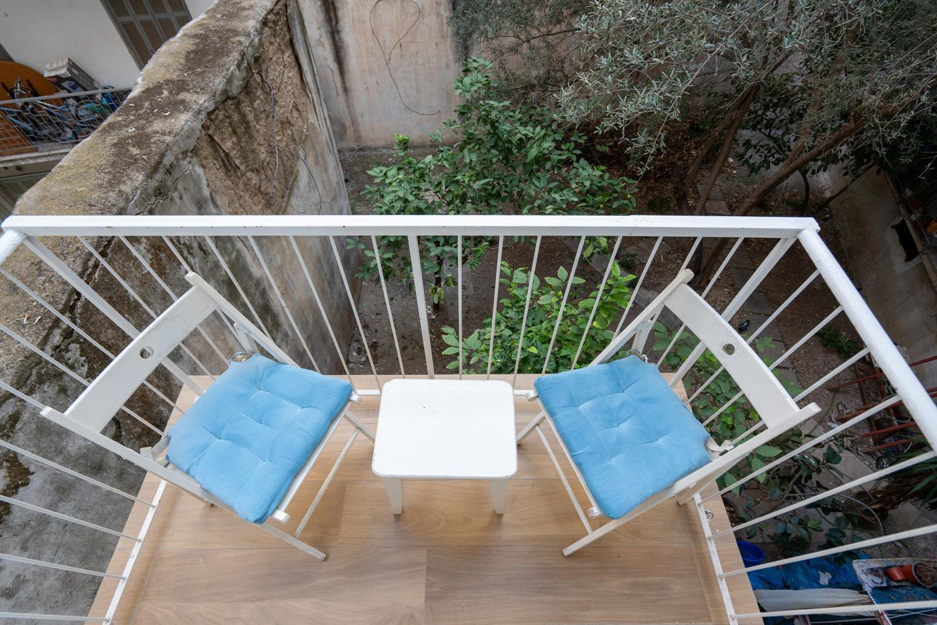 Vibrant & Cozy Apt in Athens