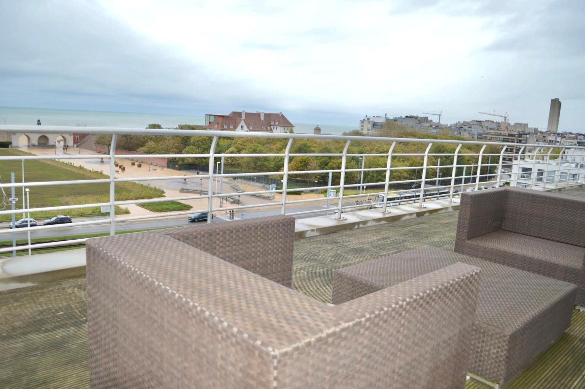 Penthouse Ostend with Seaview