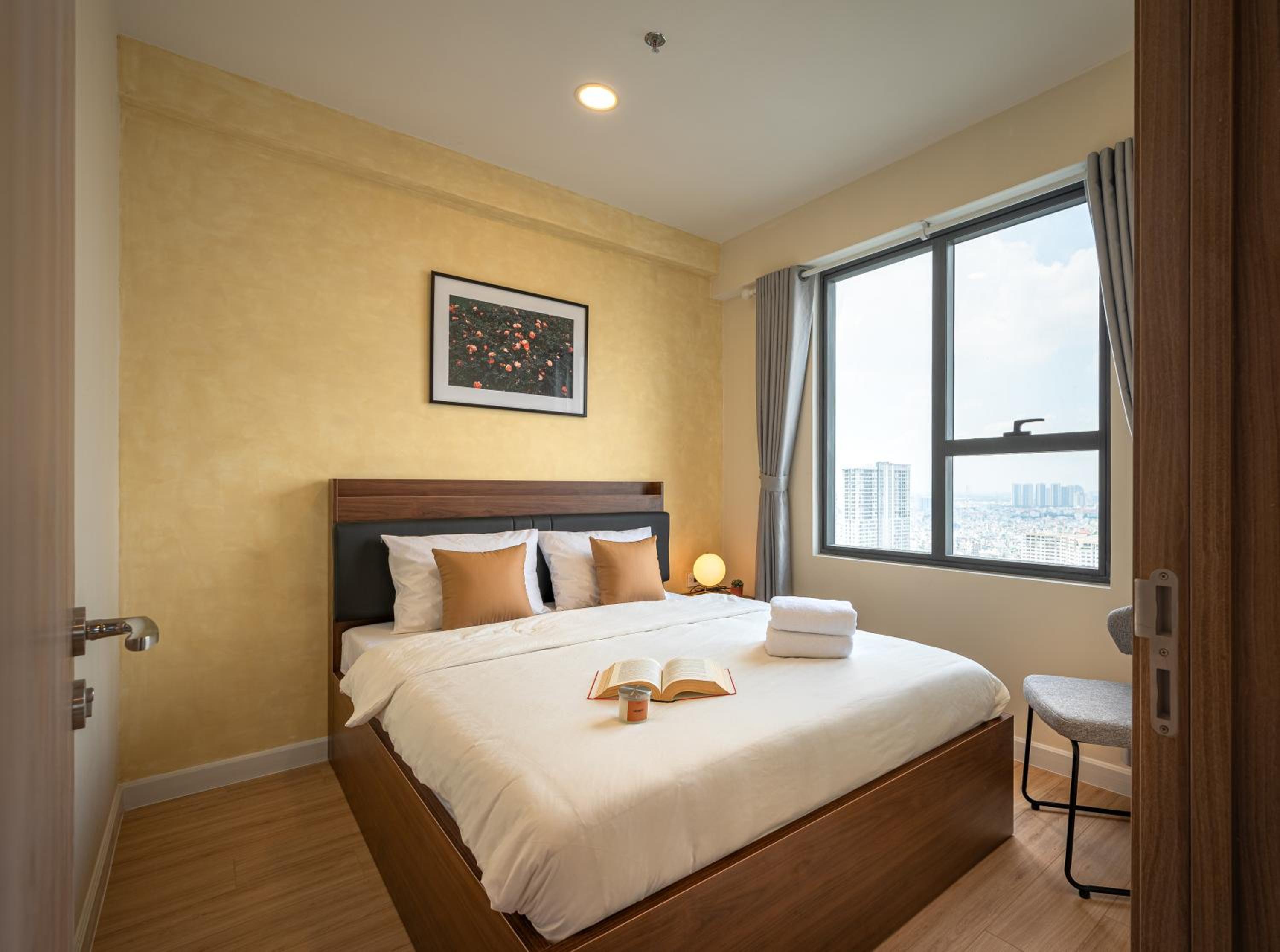 Saigon Staycation, 2Brs+1Wc, D1, View Bitexco