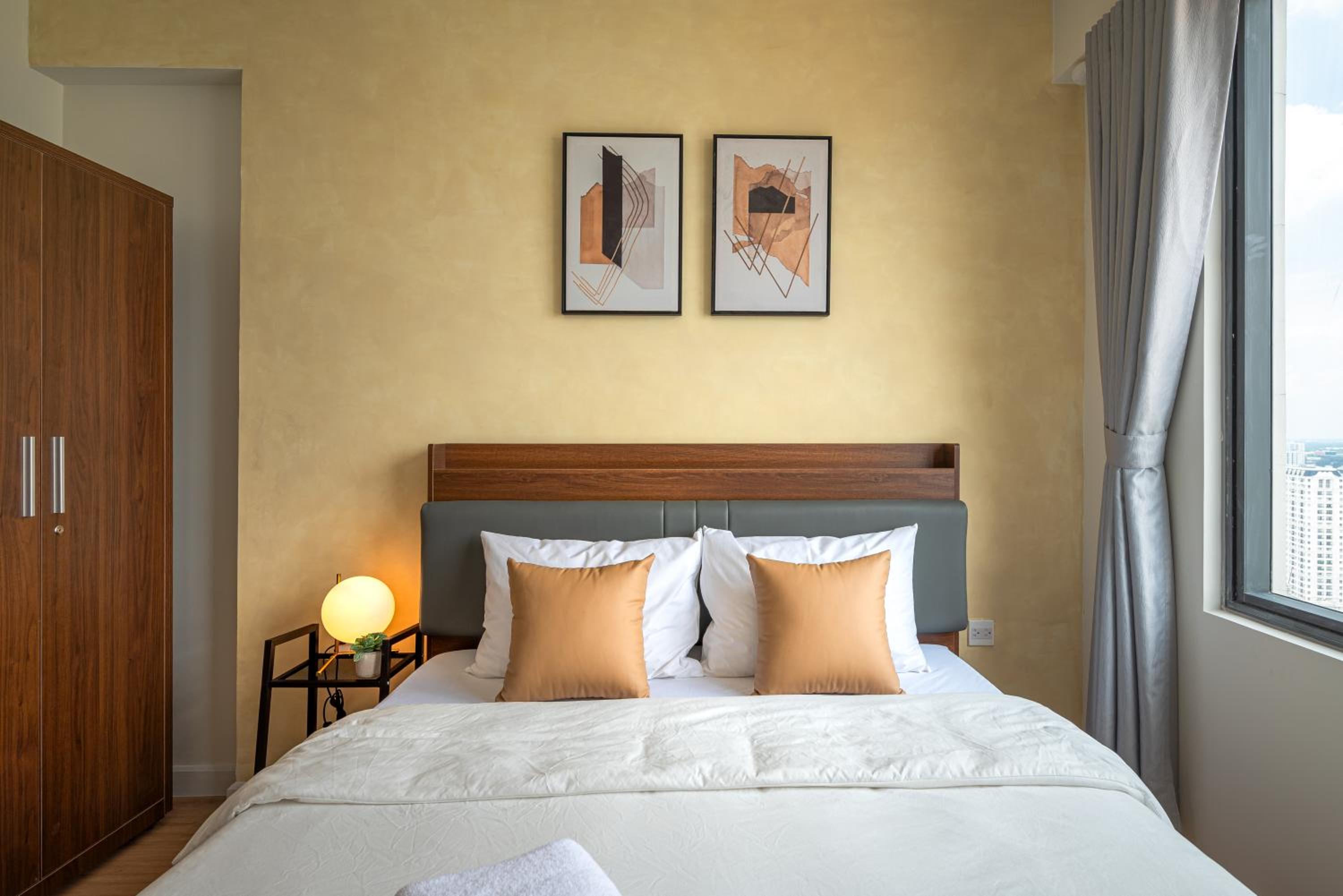 Saigon Staycation, 2Brs+1Wc, D1, View Bitexco