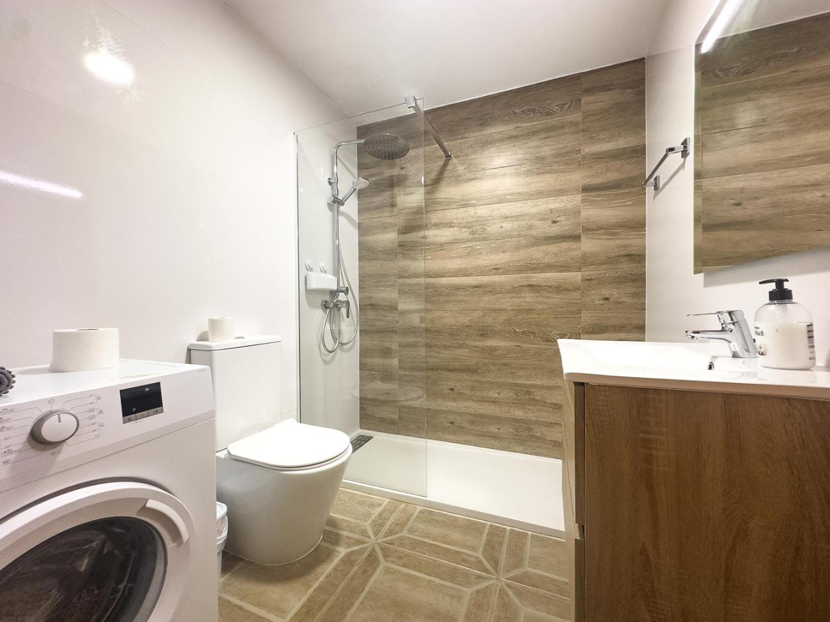 Photo 34