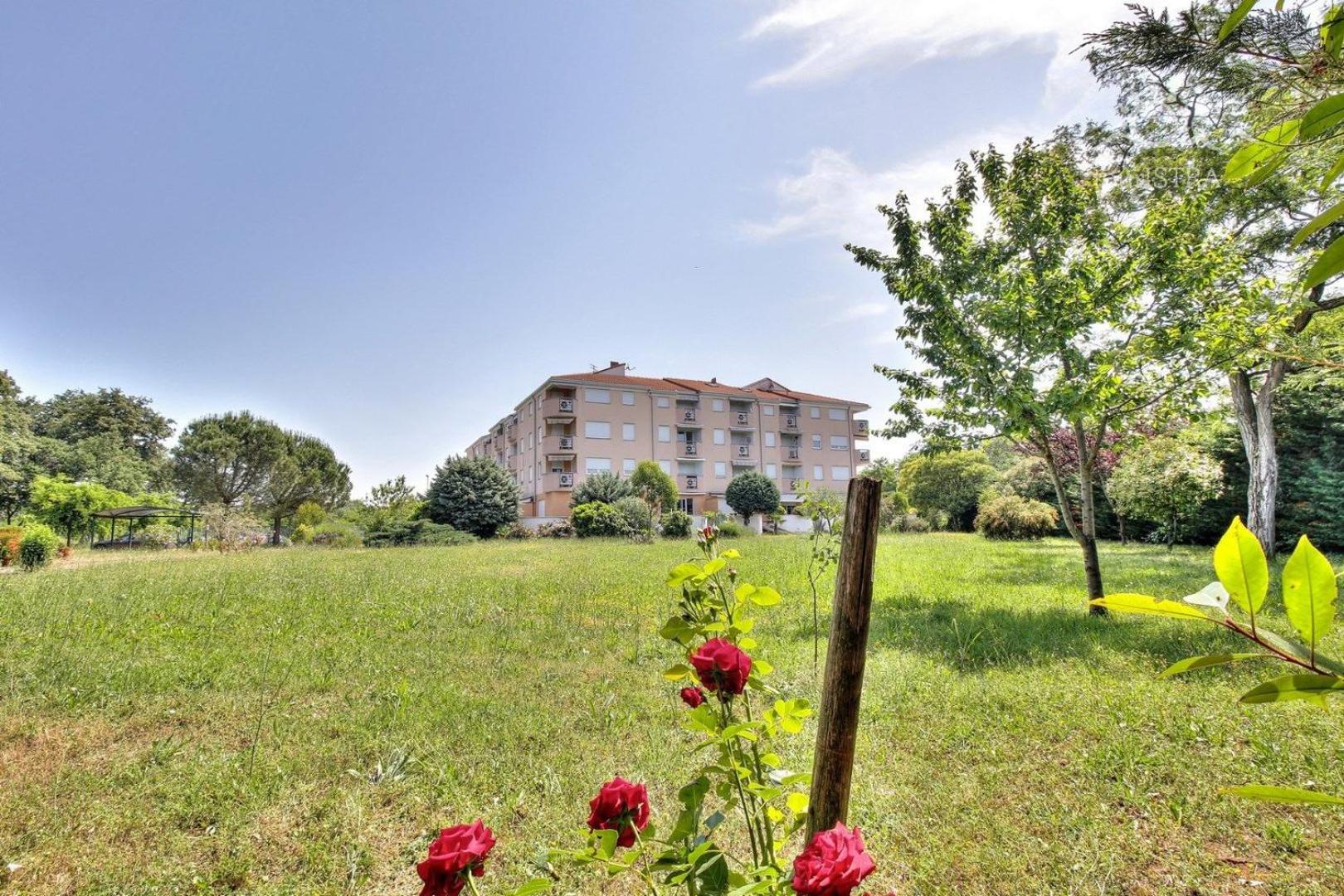 Apartment EL SOL - MONTEROL view 4