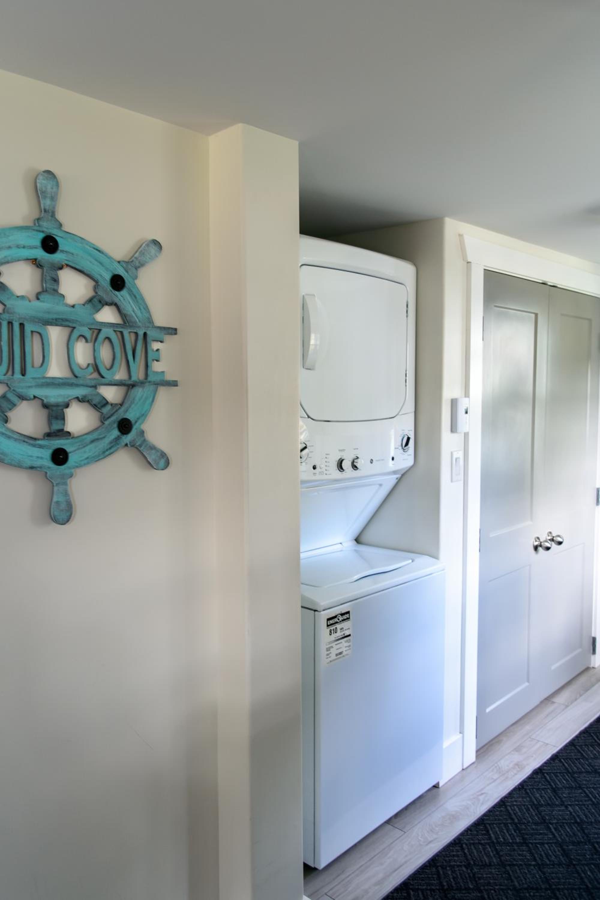 Squid Cove Cottage