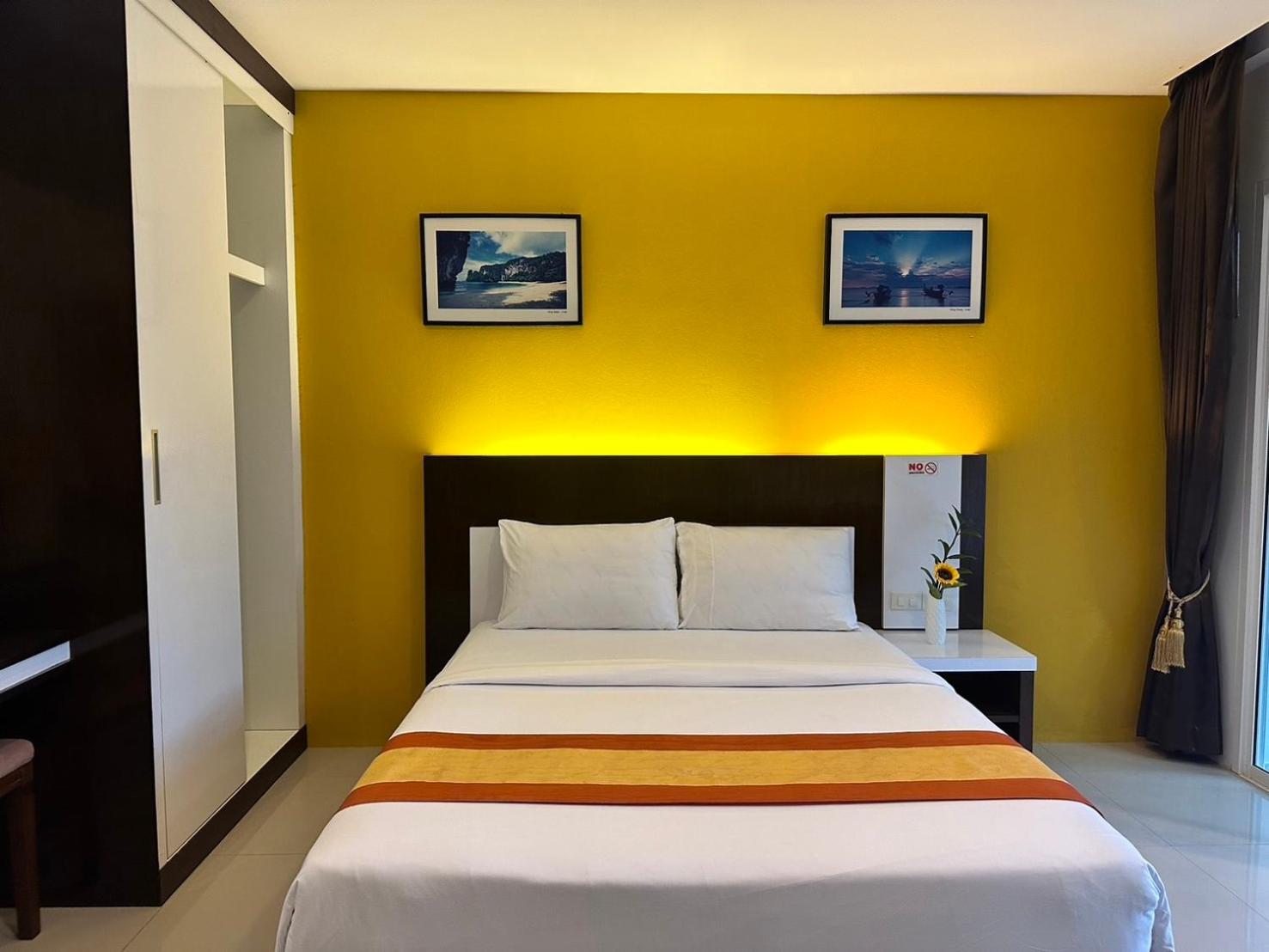 Gypsy Sea View Resort- Phi Phi Island